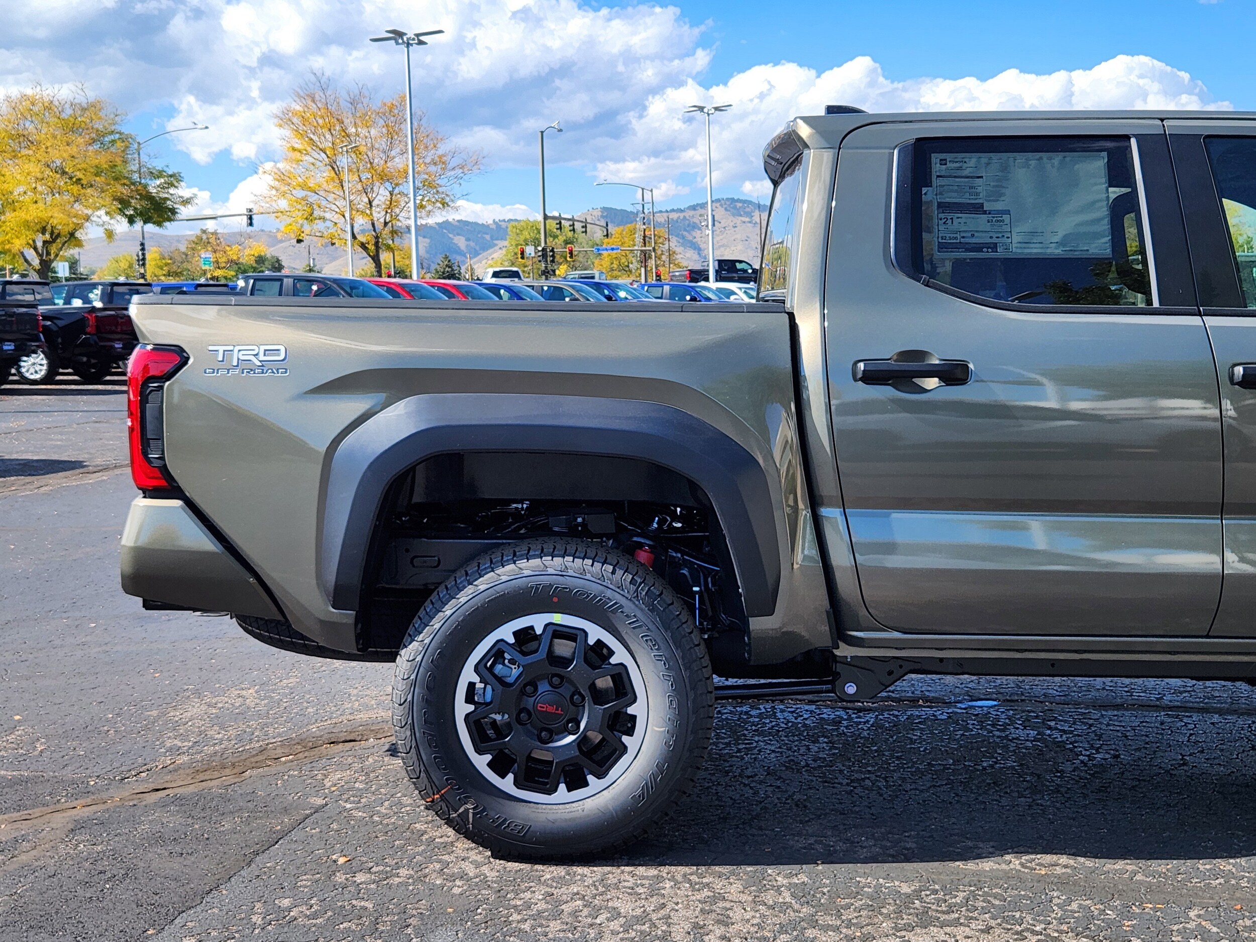 2025 Toyota Tacoma TRD Off Road - Photo 7