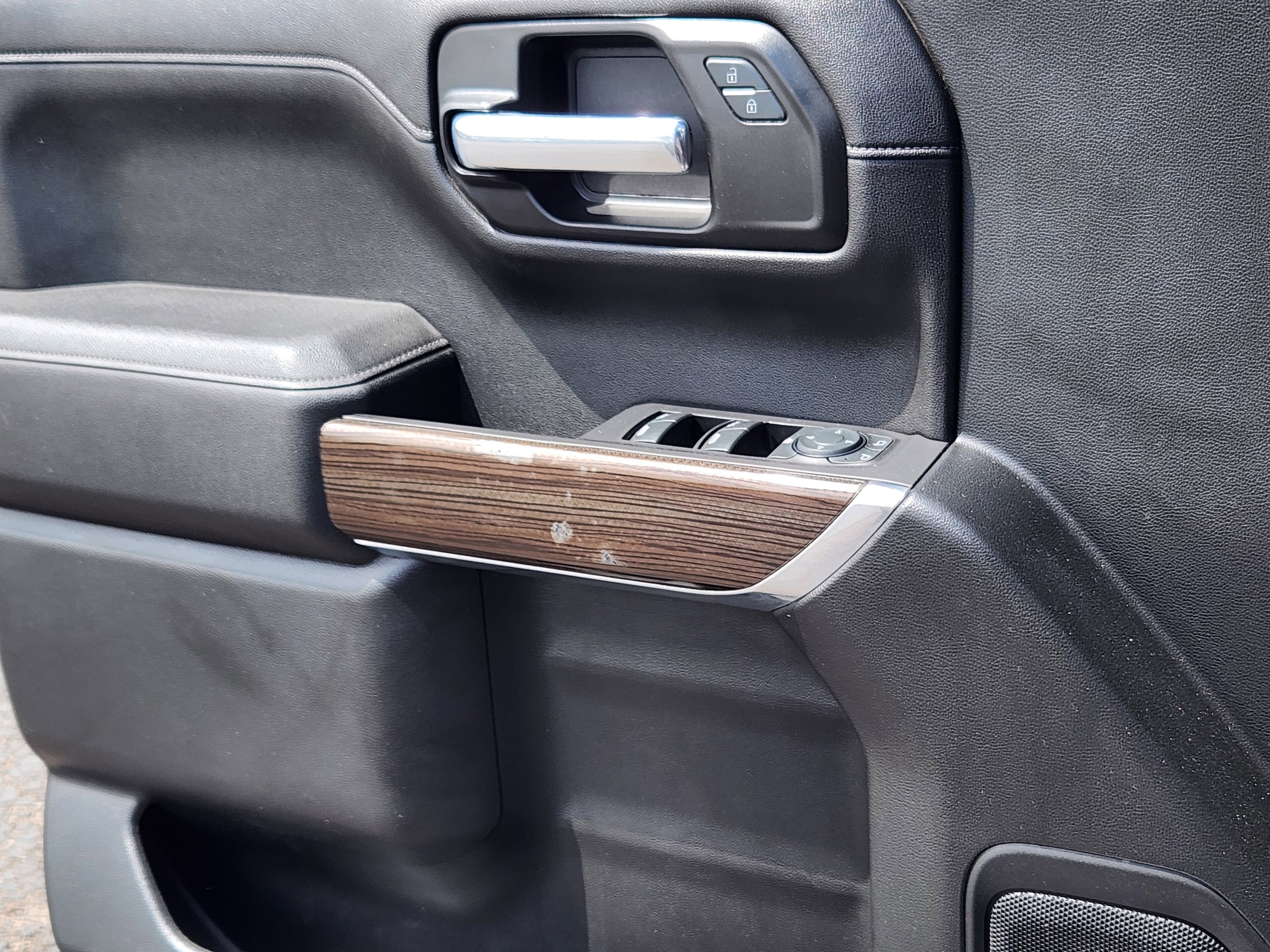 2020 Chevrolet Silverado 1500 LT Trail Boss - Photo 24