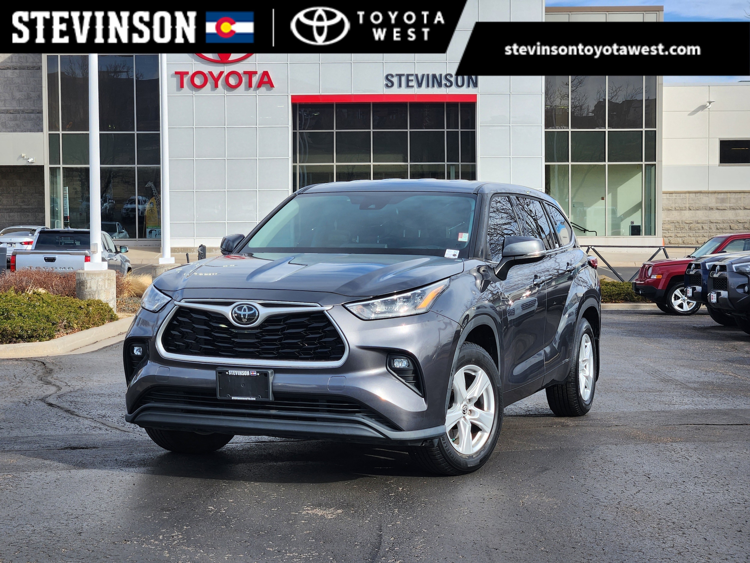 2020 Toyota Highlander LE