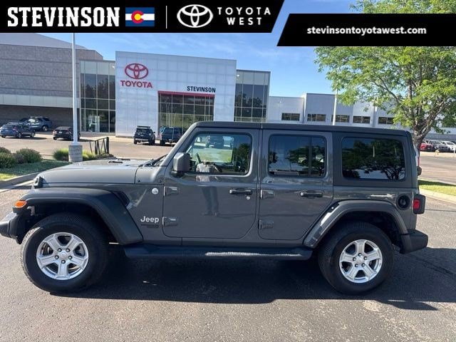 2021 Jeep Wrangler Sport S's photo