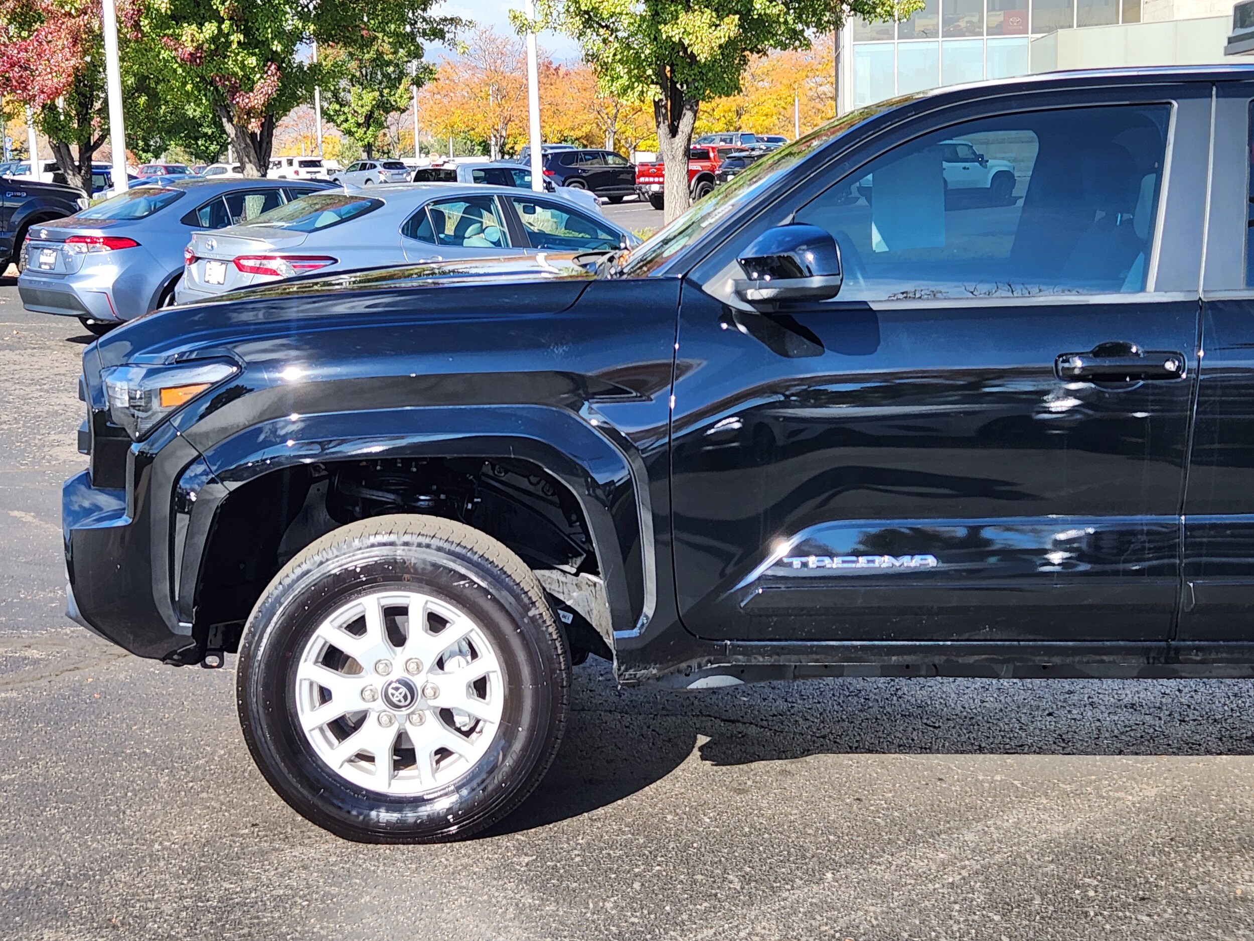 2024 Toyota Tacoma SR5 photo 2