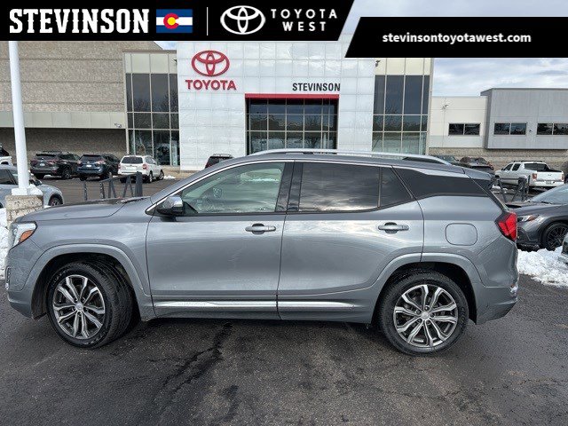 2020 GMC Terrain Denali's photo