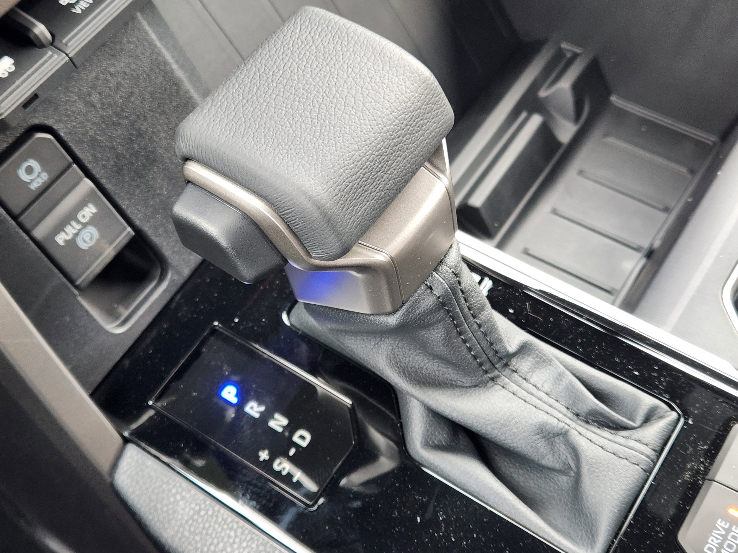 2026 Toyota Tundra SR5 - Photo 17
