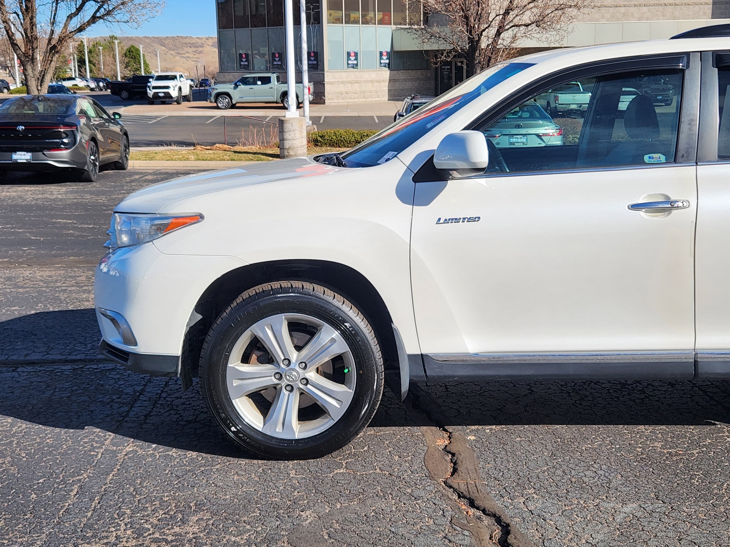 Used 2013 Toyota Highlander Limited with VIN 5TDDK3EH9DS267121 for sale in Lakewood, CO