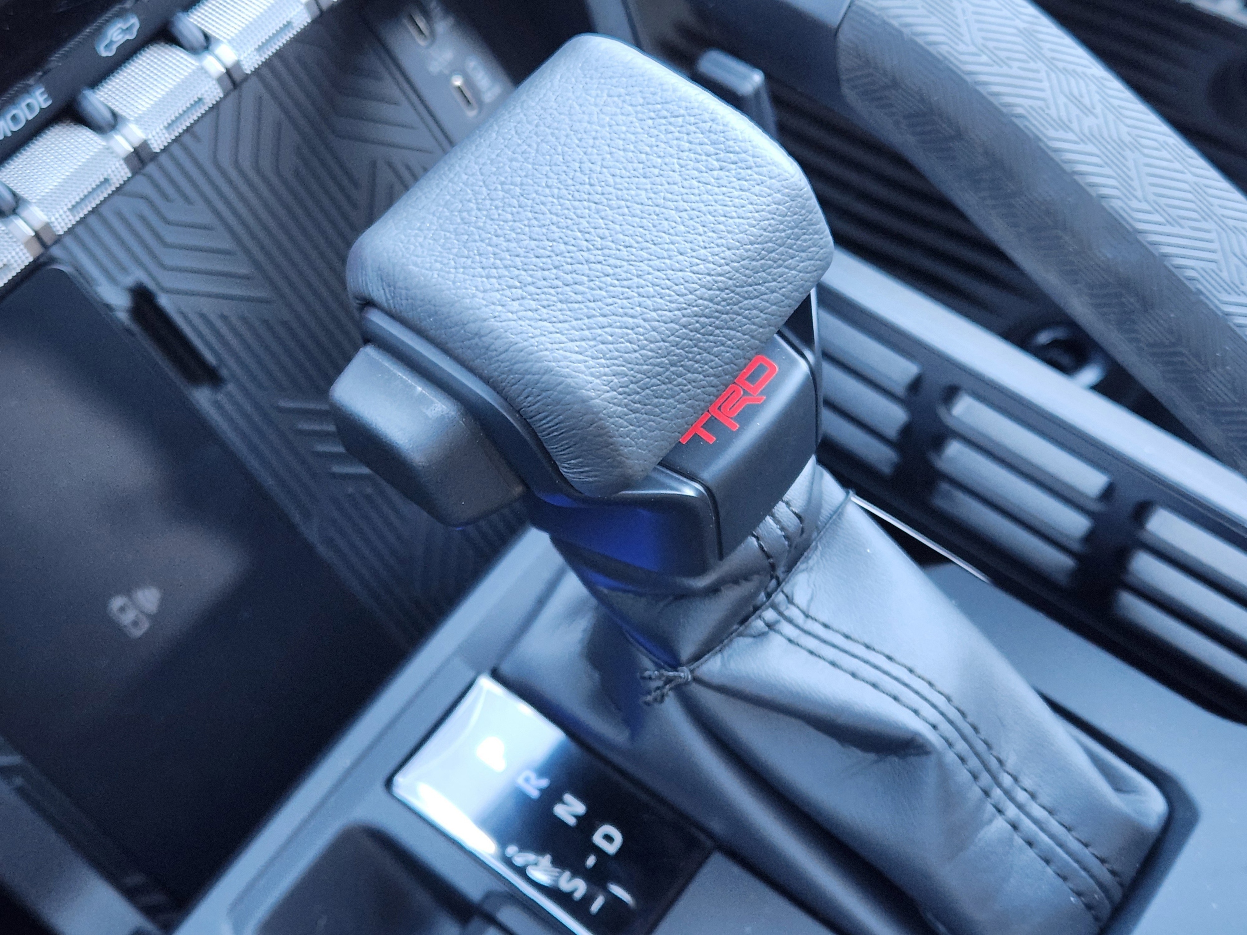 2026 Toyota Tacoma TRD Sport - Photo 17