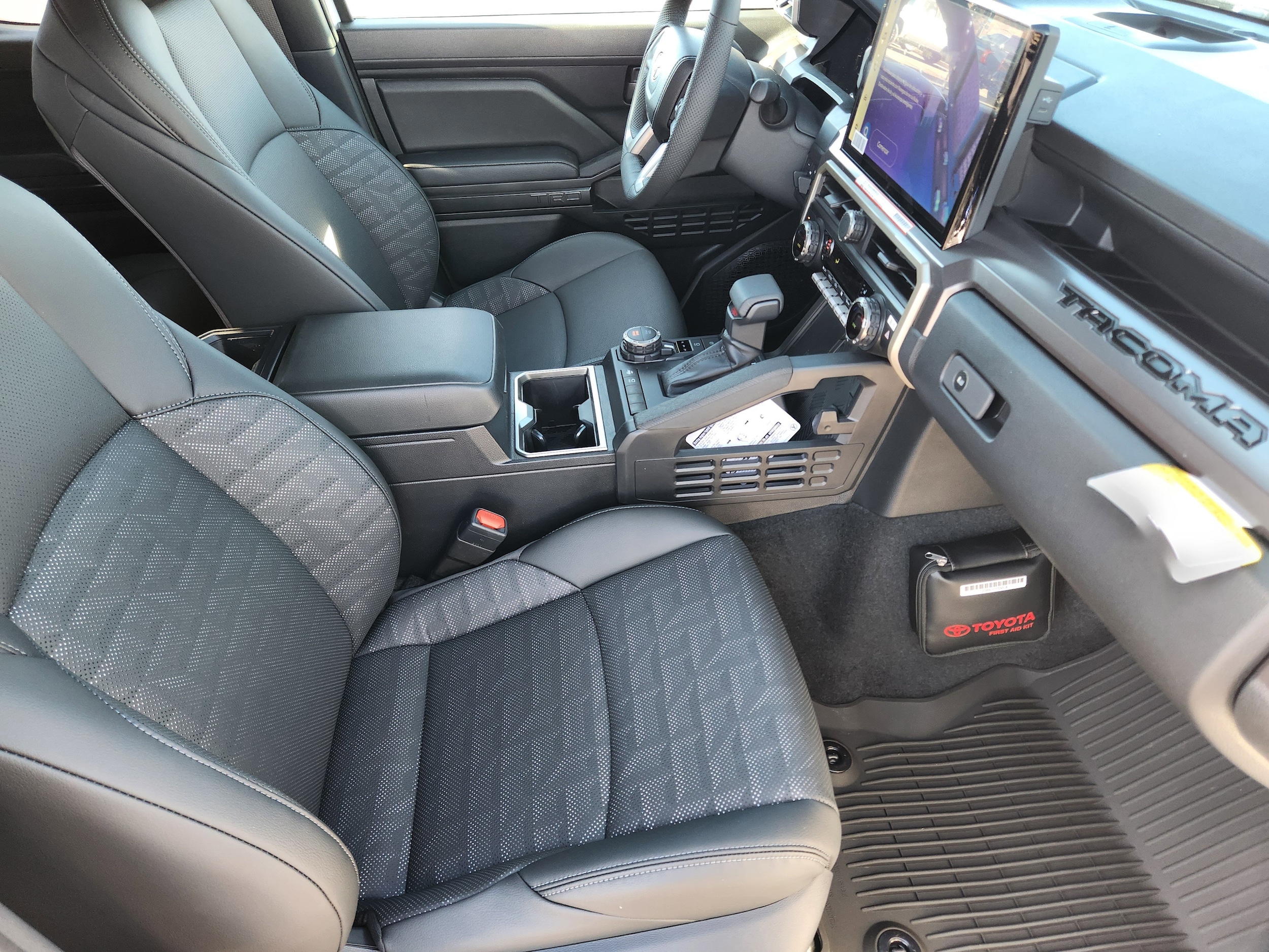 2026 Toyota Tacoma TRD Sport - Photo 25