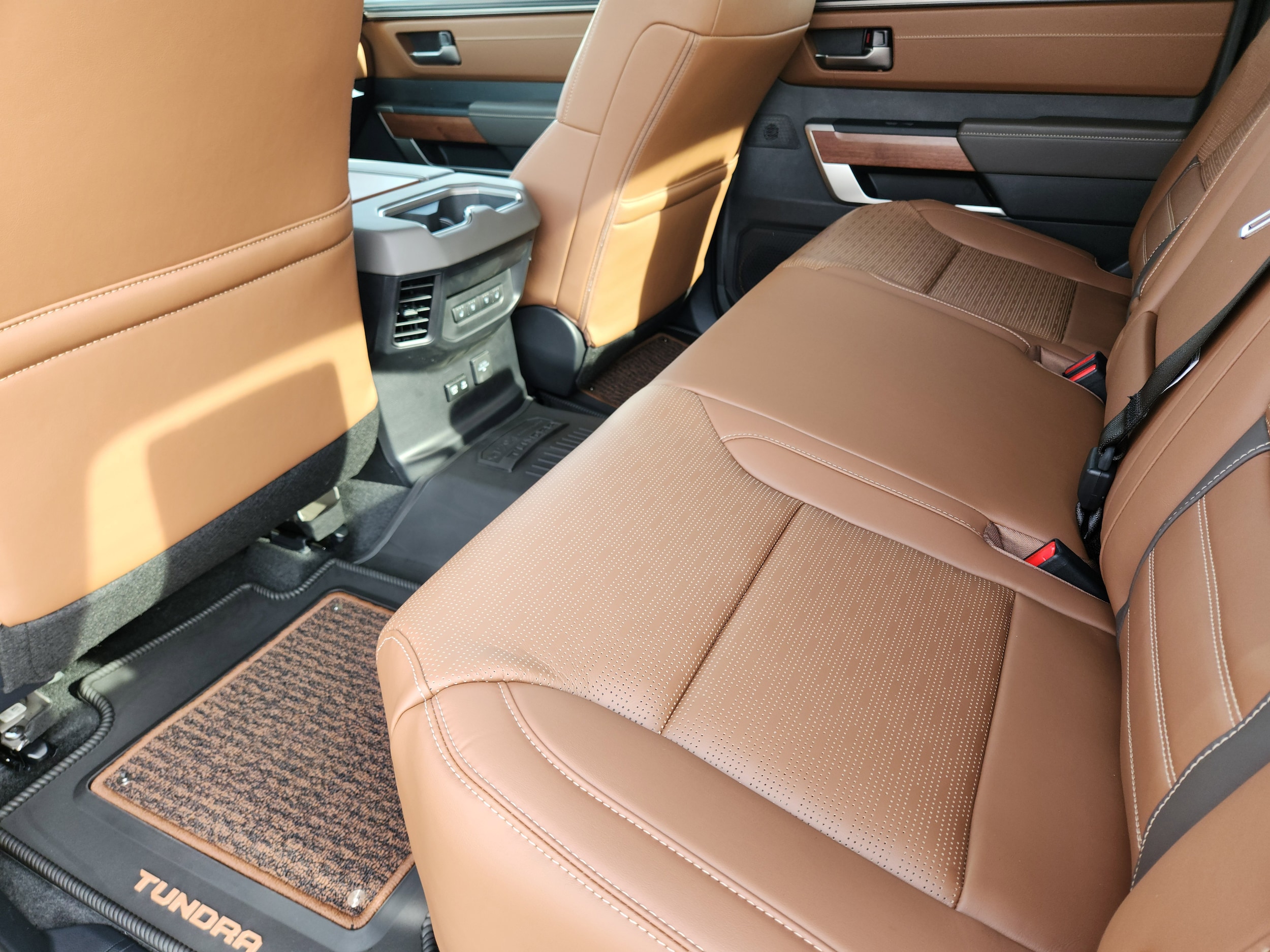 2026 Toyota Tundra 1794 Edition - Photo 23