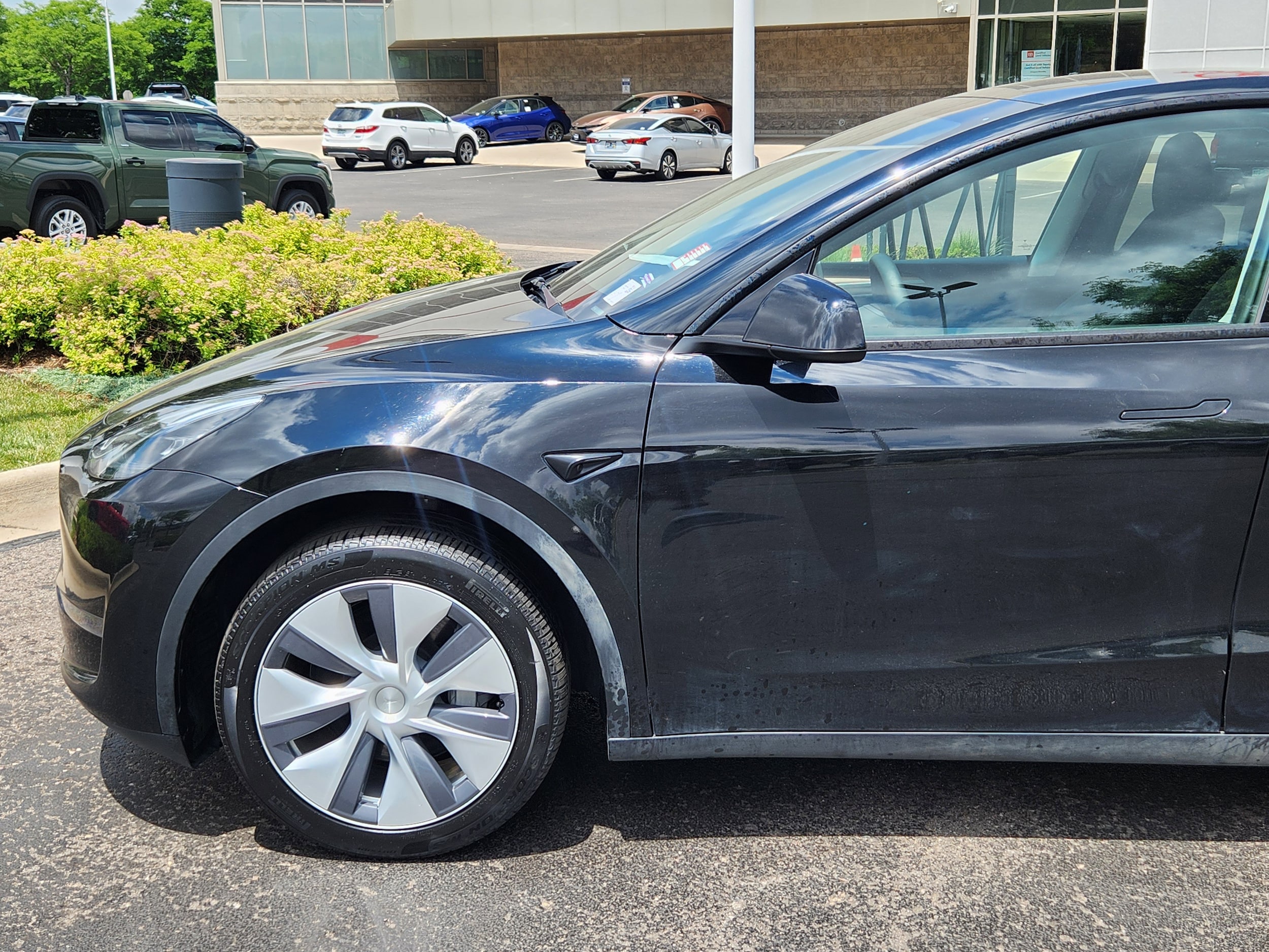 Used 2023 Tesla Model Y Long Range with VIN 7SAYGDEE0PA149501 for sale in Lakewood, CO