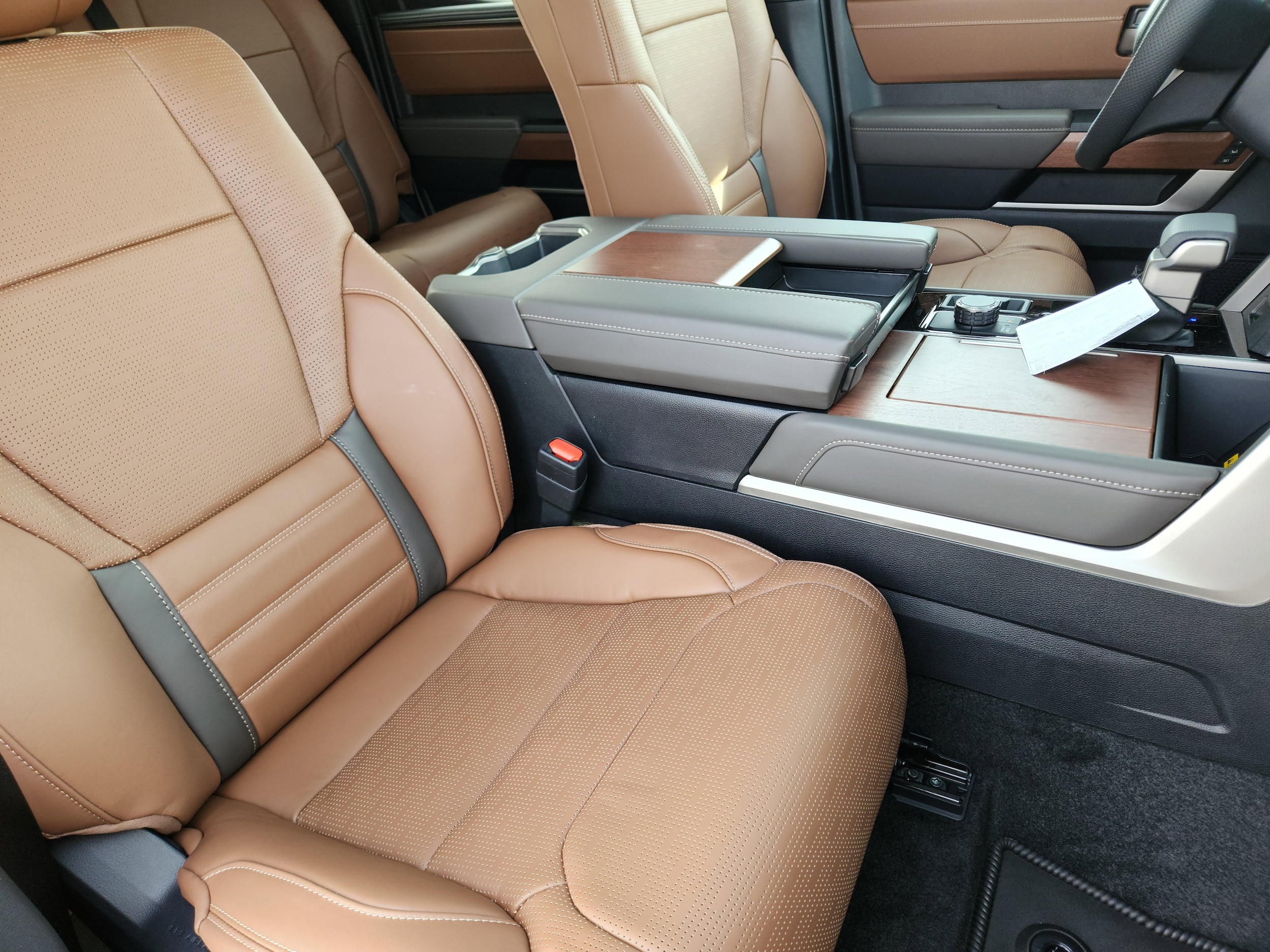 2026 Toyota Tundra 1794 Edition - Photo 25