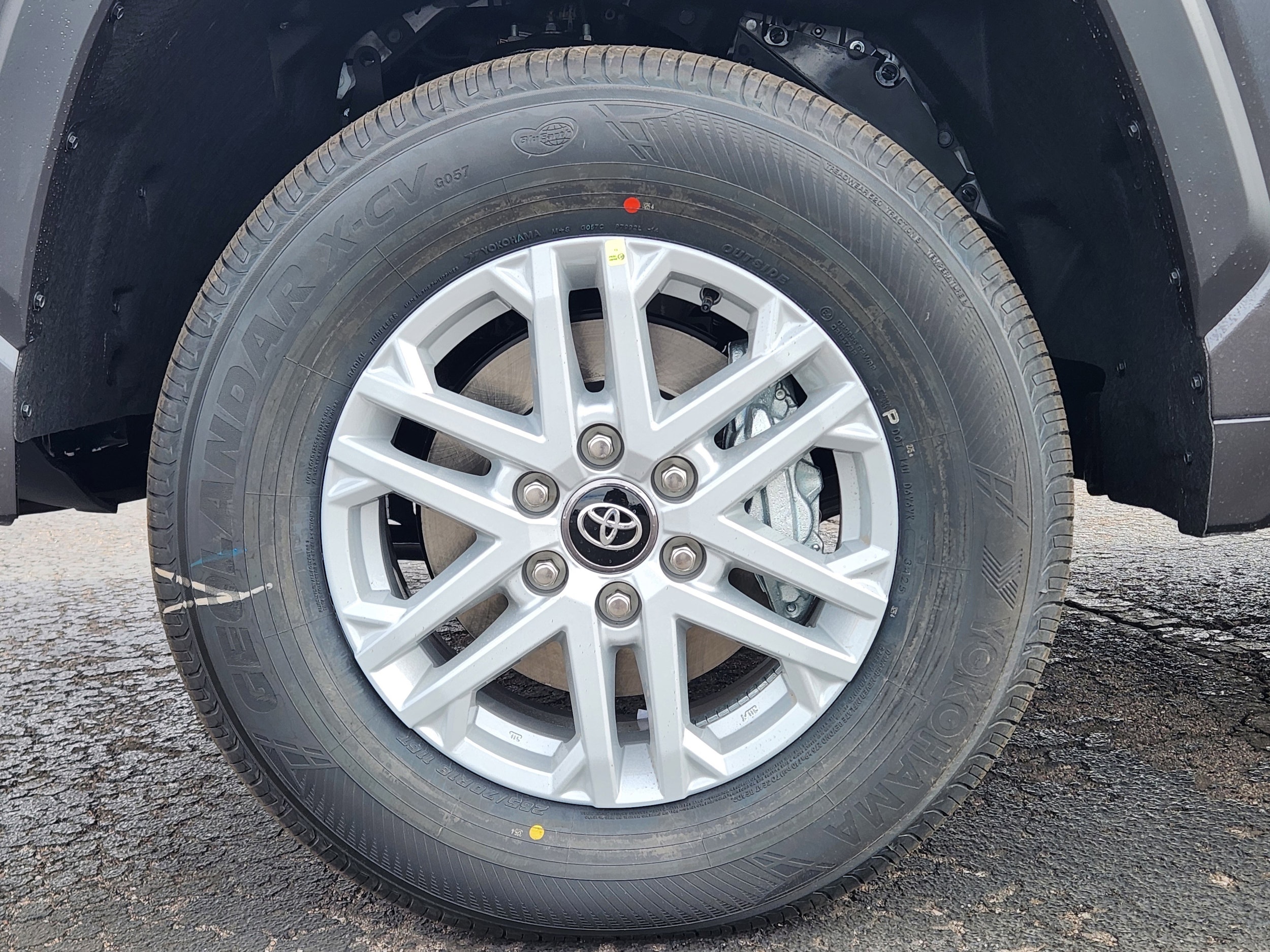 2026 Toyota Tundra SR5 - Photo 14