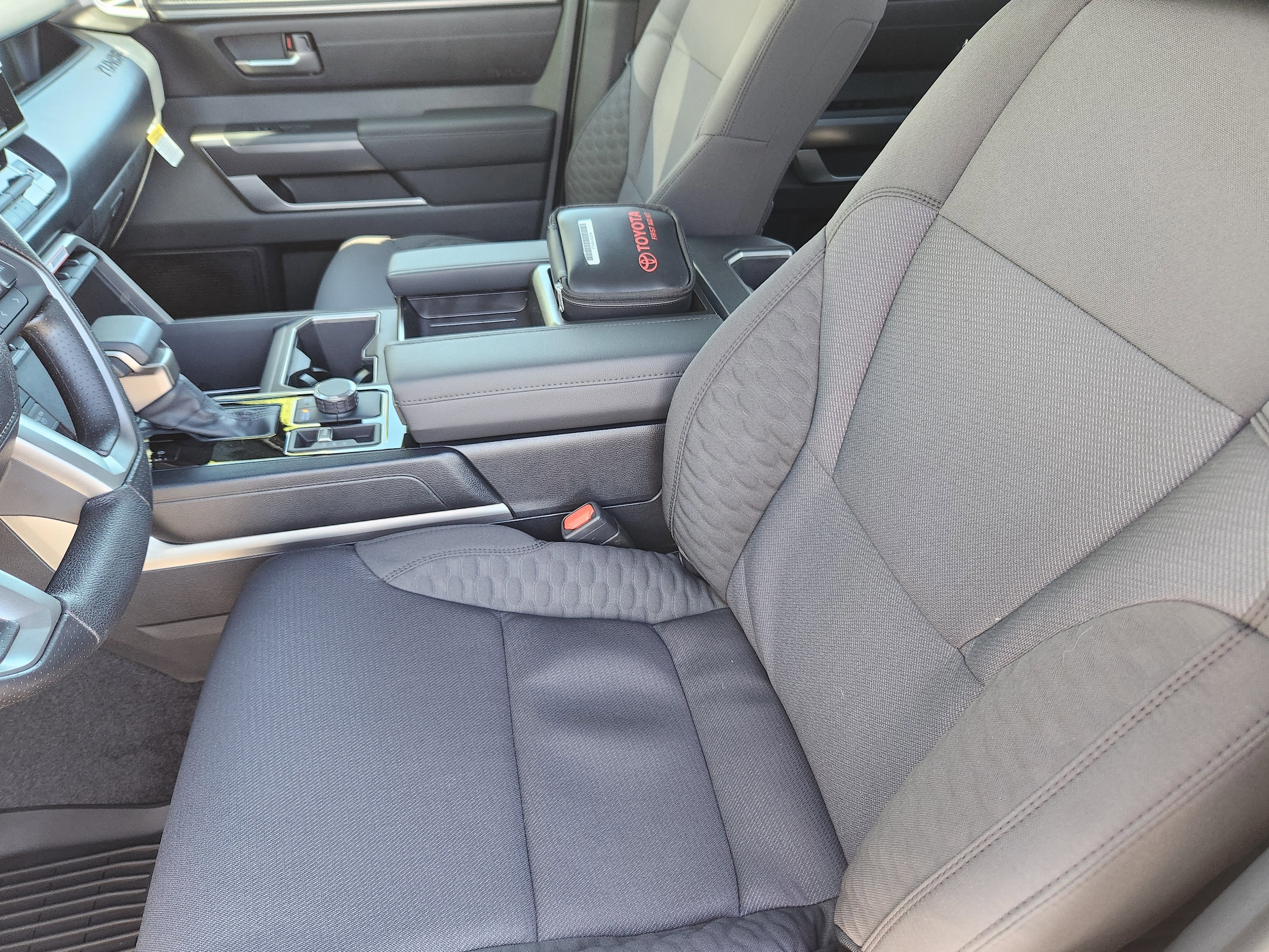 2026 Toyota Tundra SR5 - Photo 23