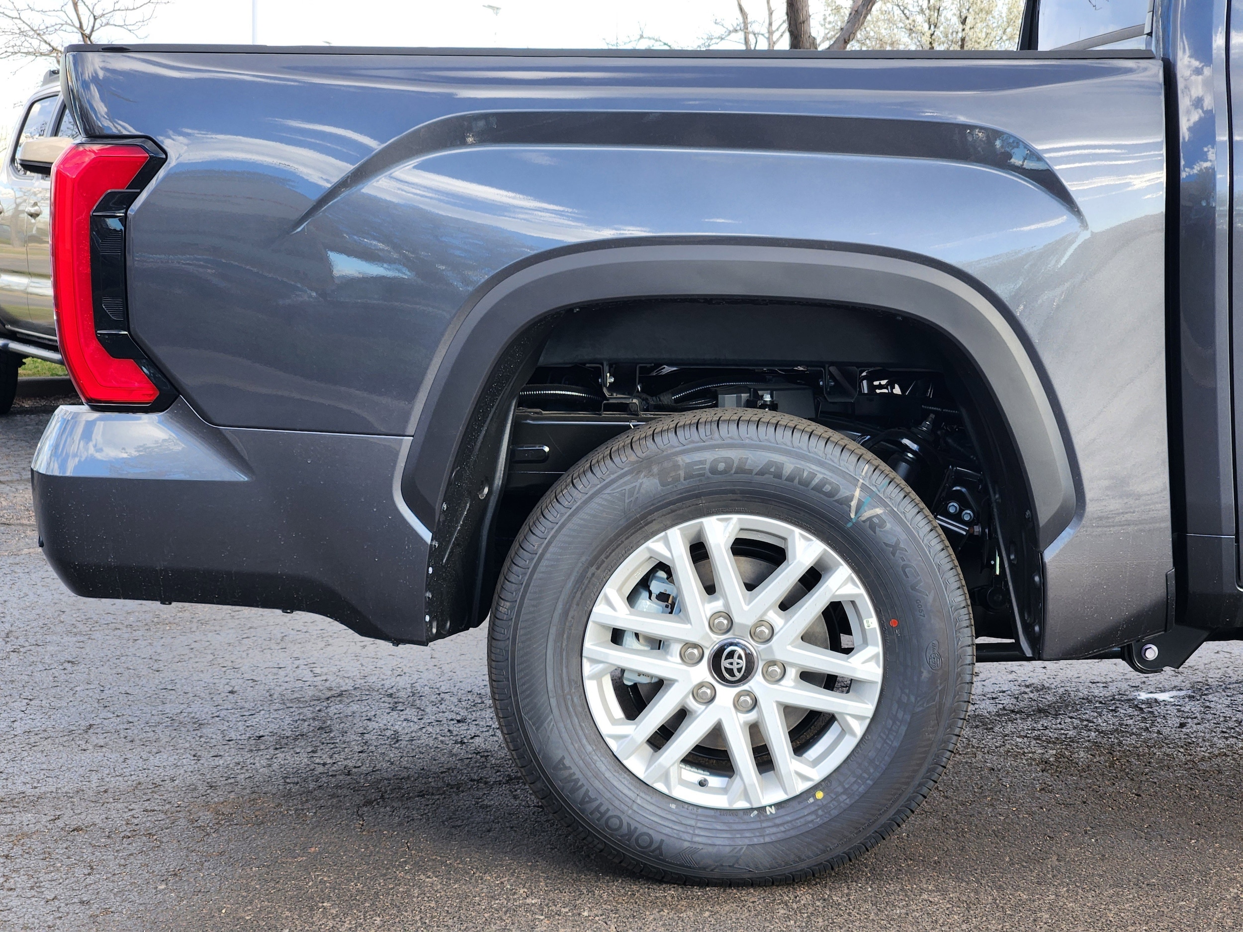 2026 Toyota Tundra SR5 - Photo 6