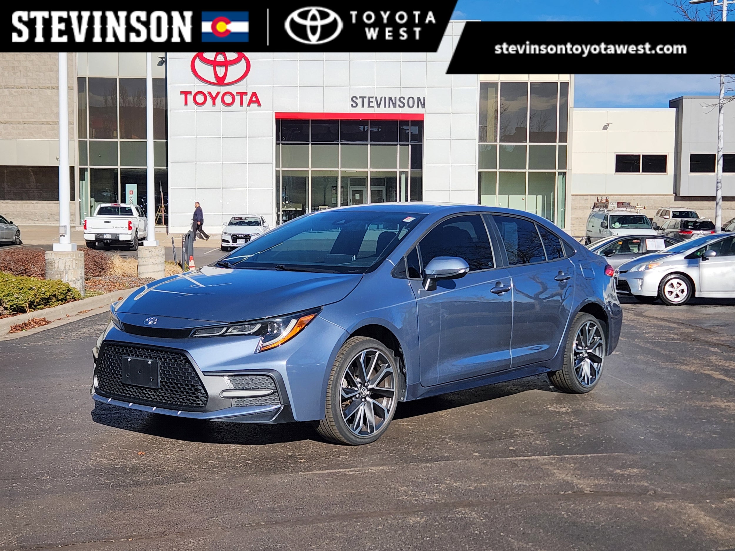 2020 Toyota Corolla SE's photo