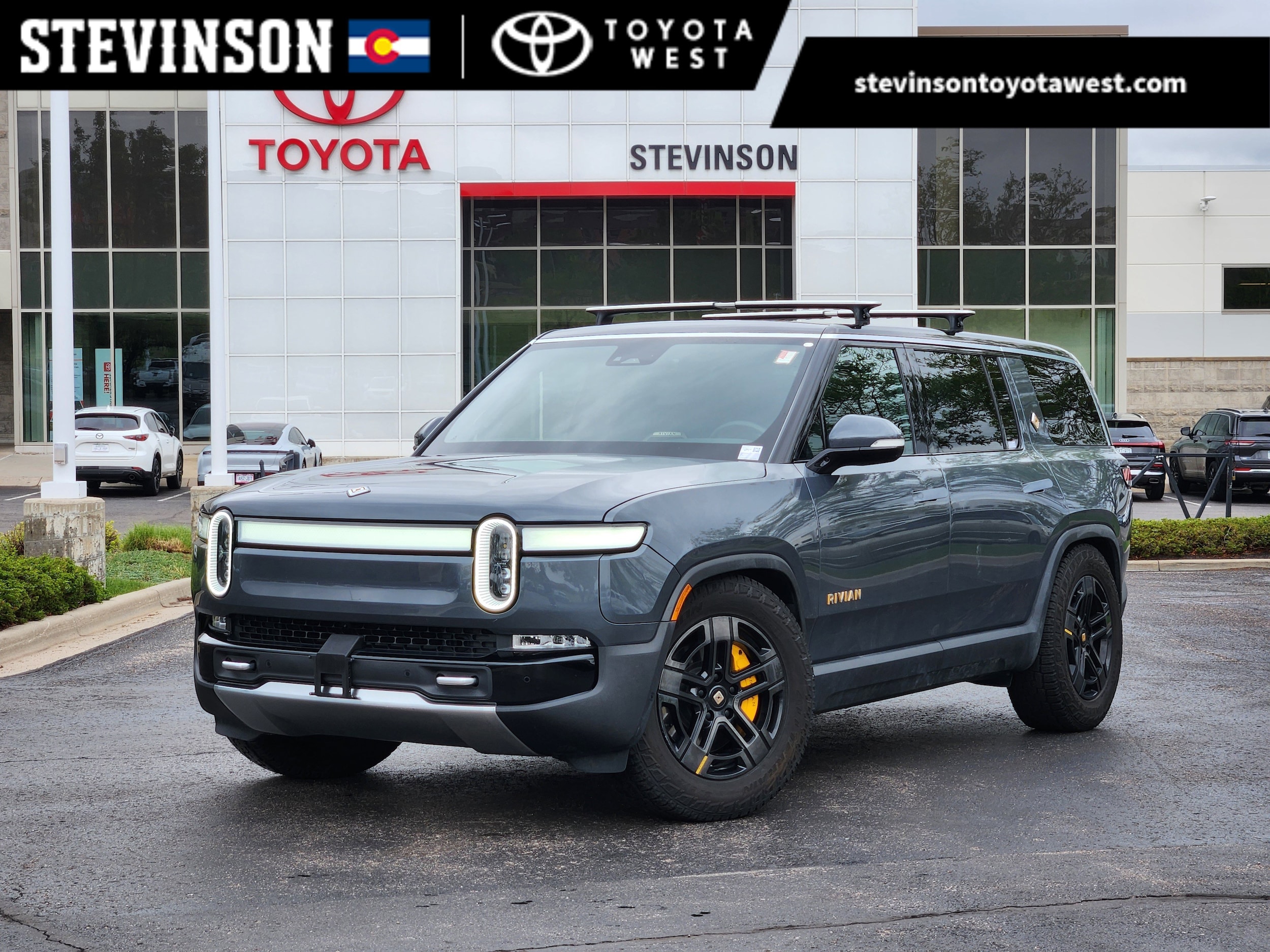 2023 Rivian R1S Adventure Quad-Motor Large Pack's photo