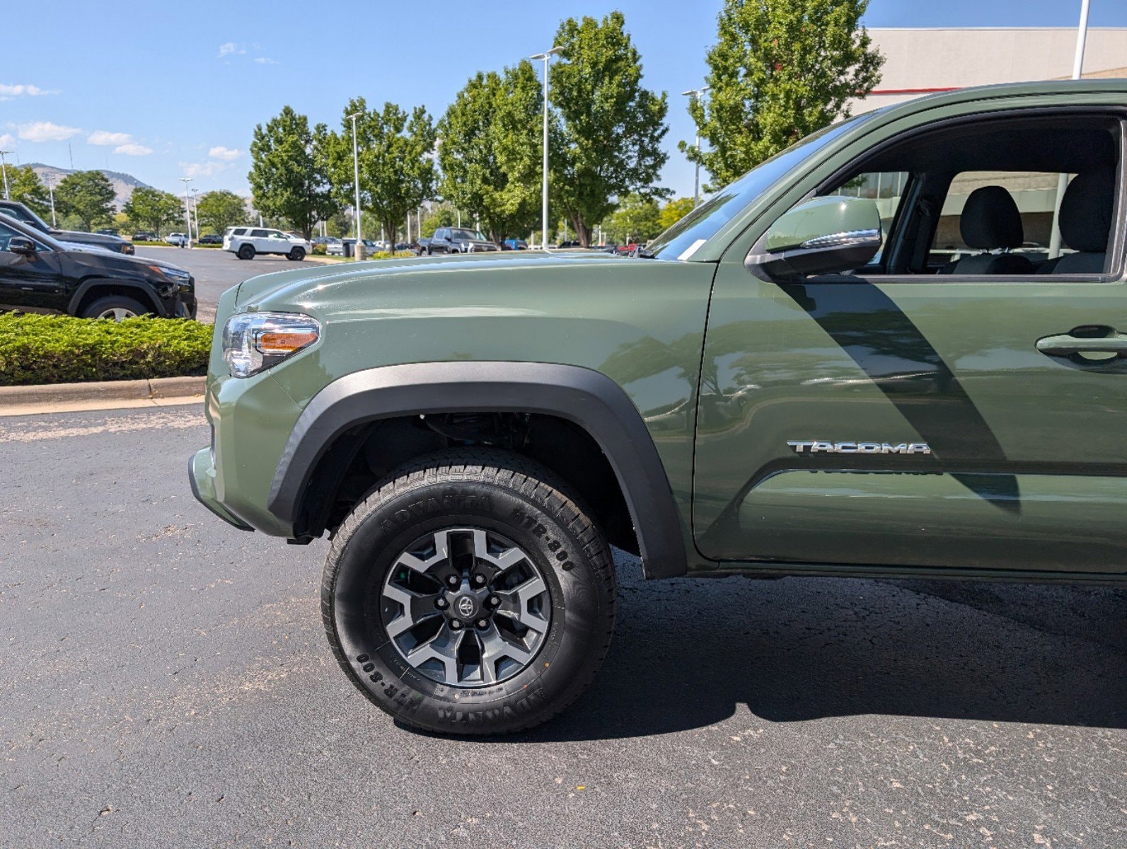 Certified 2022 Toyota Tacoma TRD Off Road with VIN 3TMCZ5AN5NM495116 for sale in Lakewood, CO