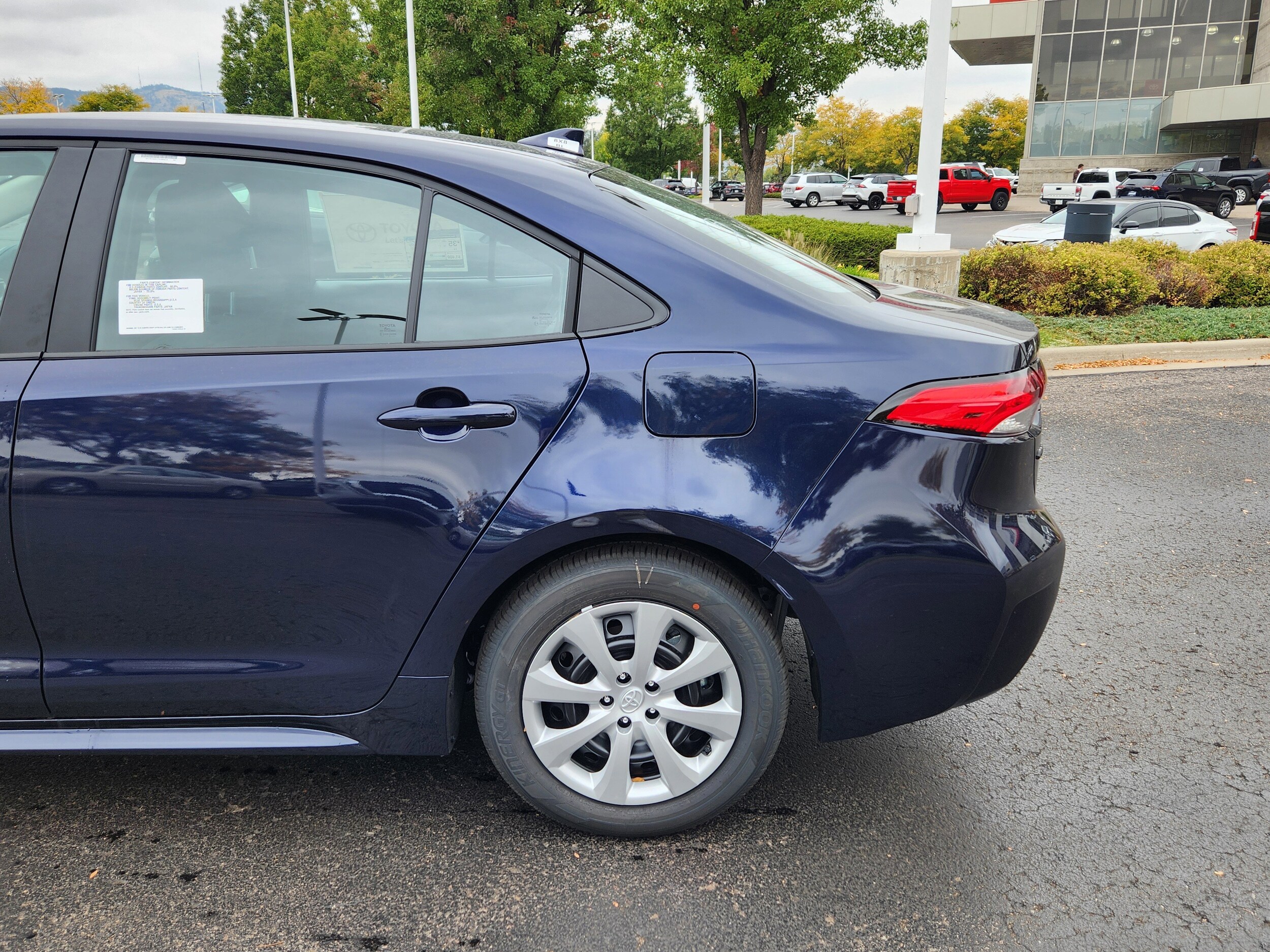 2026 Toyota Corolla LE photo 2