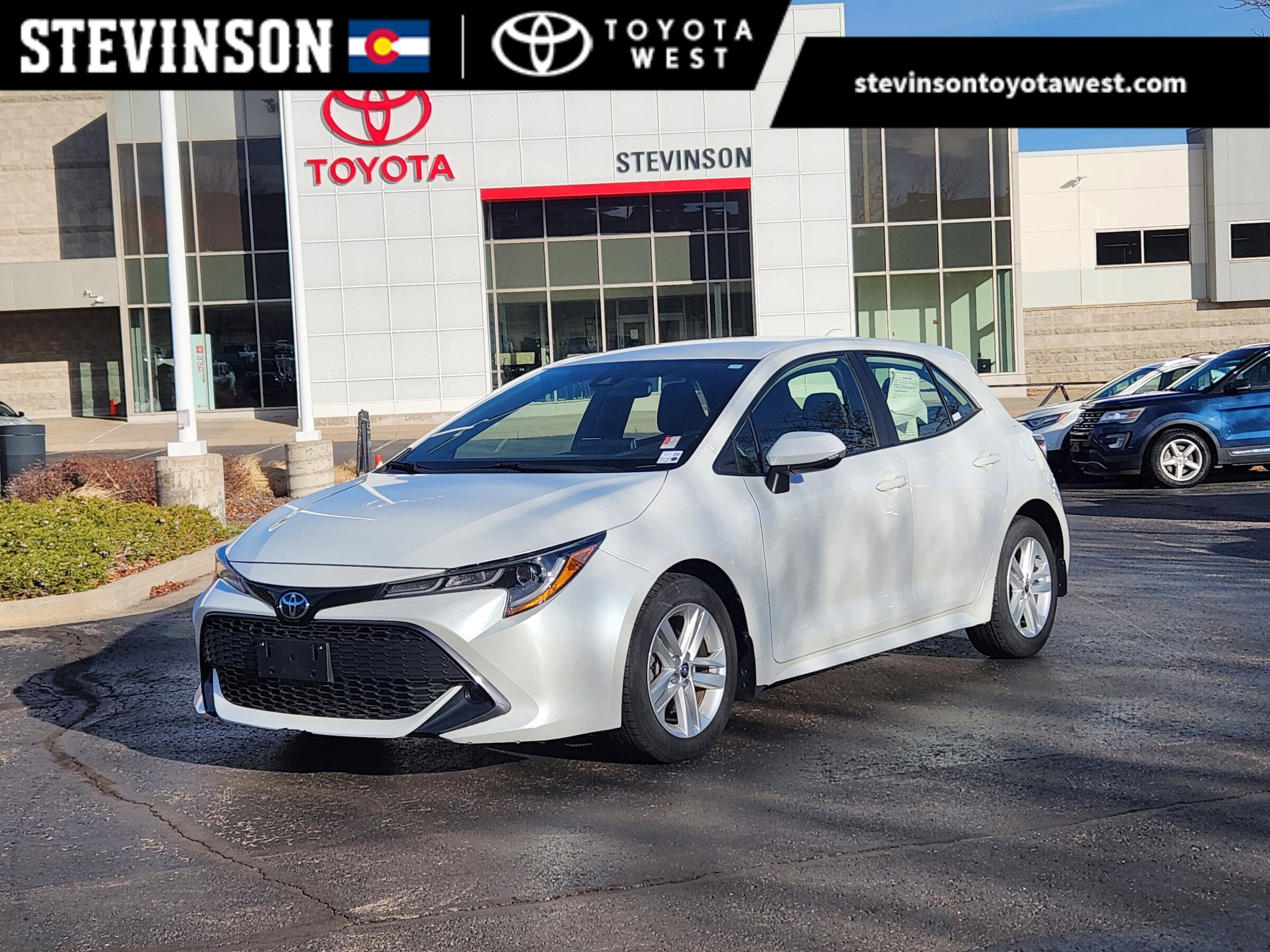 2021 Toyota Corolla Hatchback SE's photo