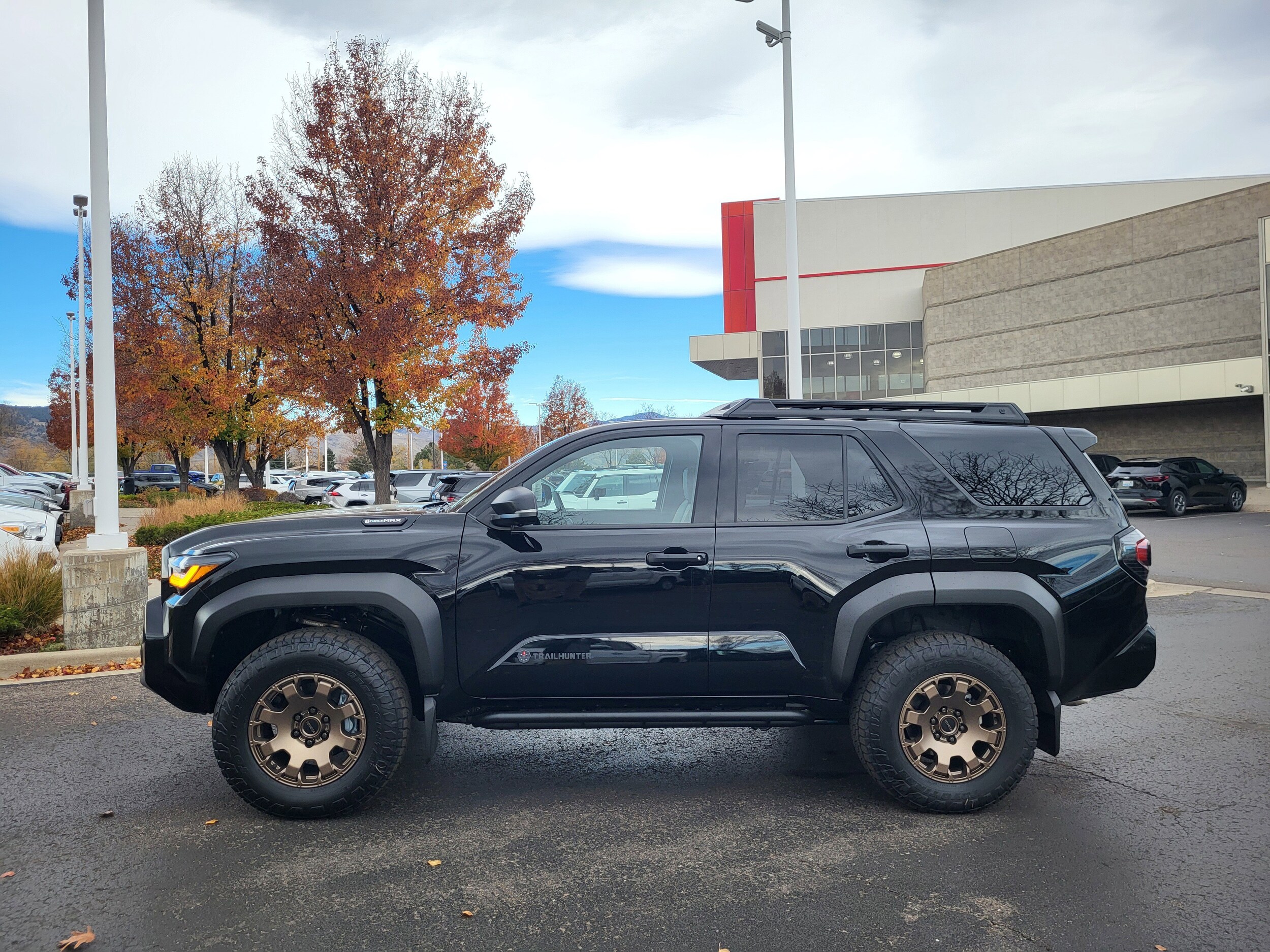 2025 Toyota 4Runner photo 2