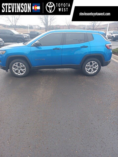 2025 Jeep Compass Sport's photo