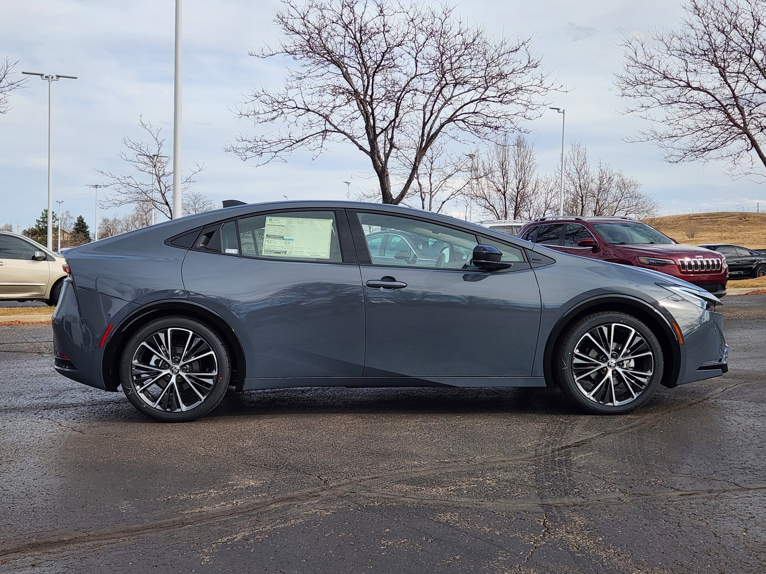 2026 Toyota Prius Limited - Photo 7