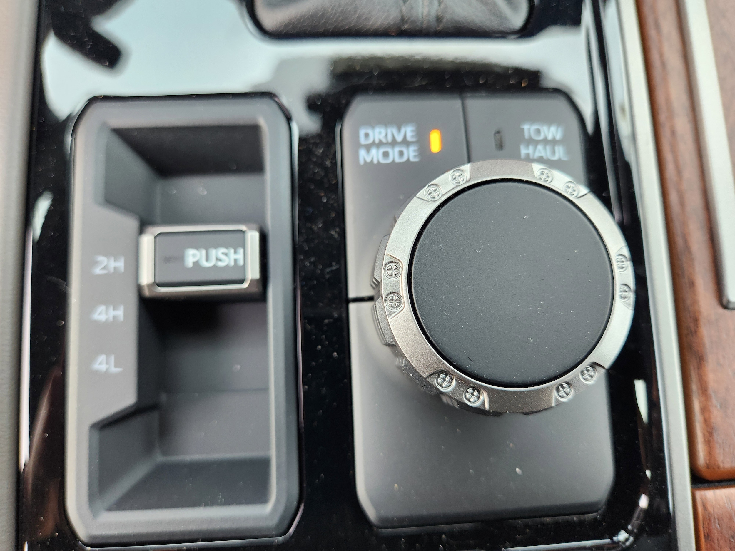 2026 Toyota Tundra 1794 Edition - Photo 30