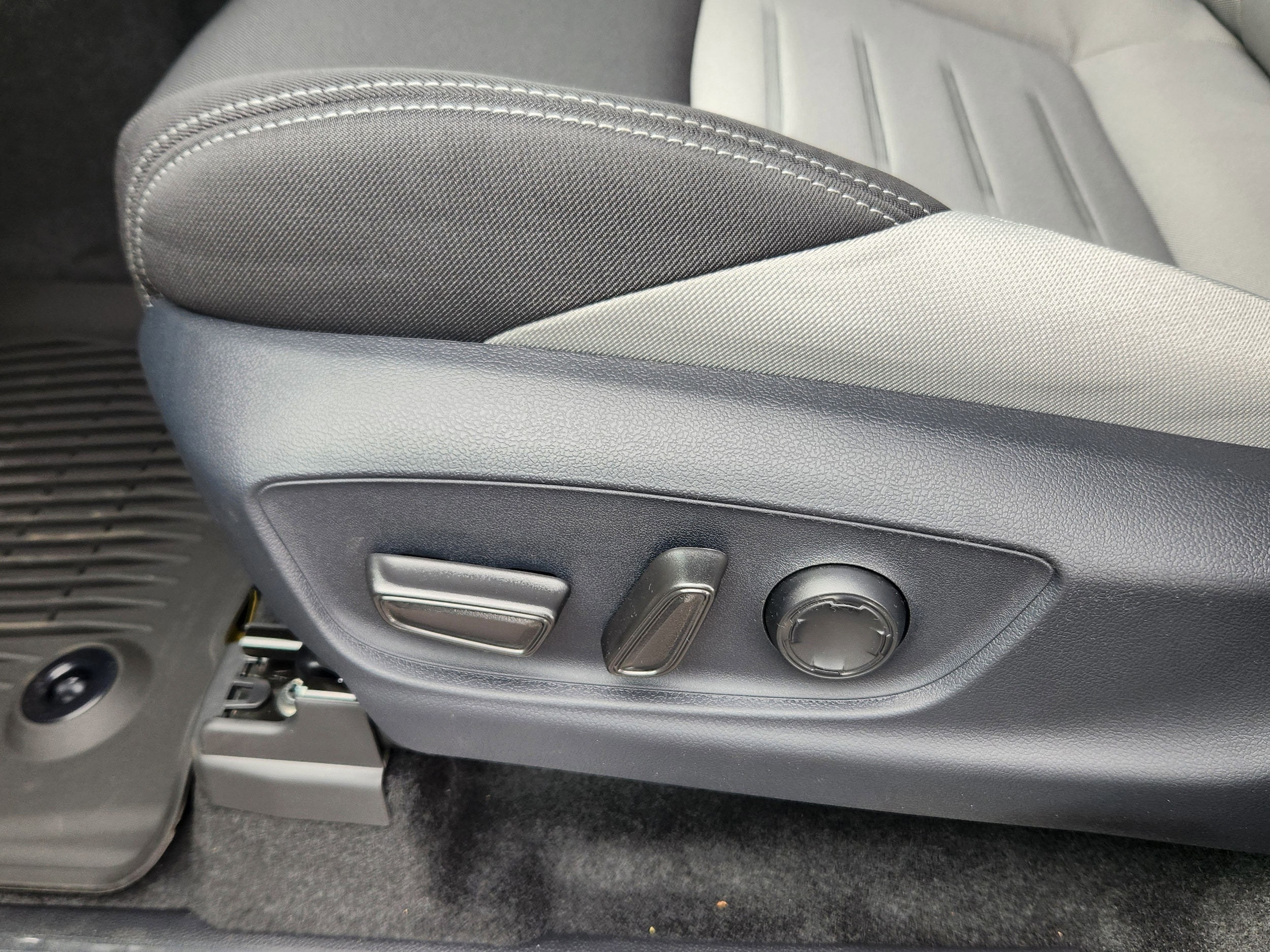 2026 Toyota Tacoma TRD Sport - Photo 22