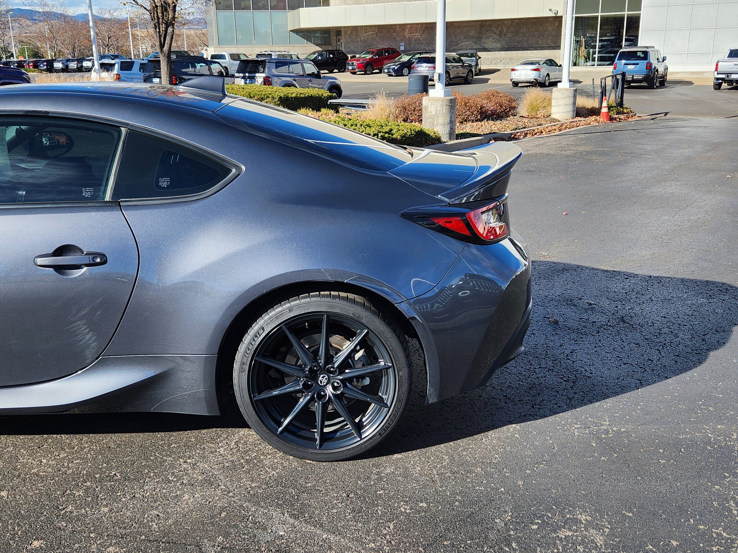 2023 Toyota GR86 Premium photo 4