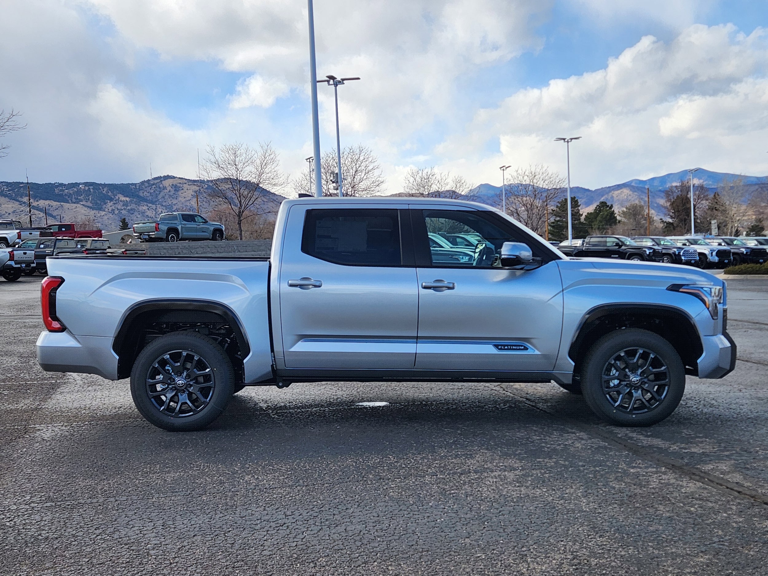 2026 Toyota Tundra Platinum - Photo 7