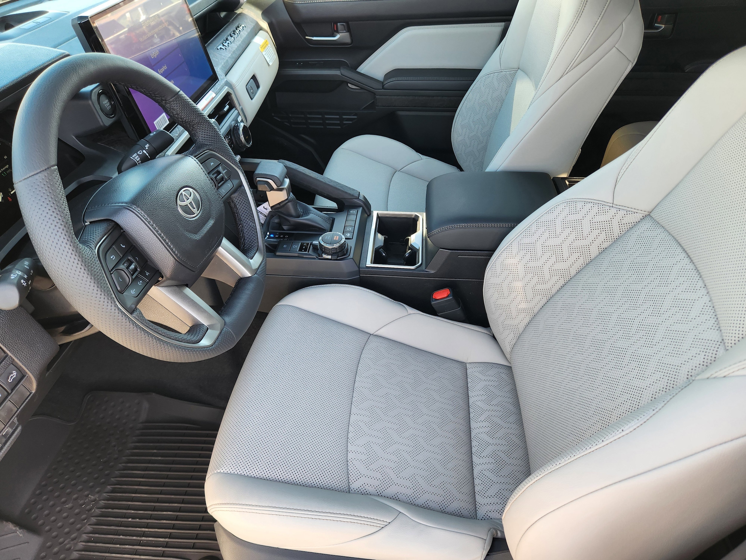 2026 Toyota Tacoma Limited - Photo 21