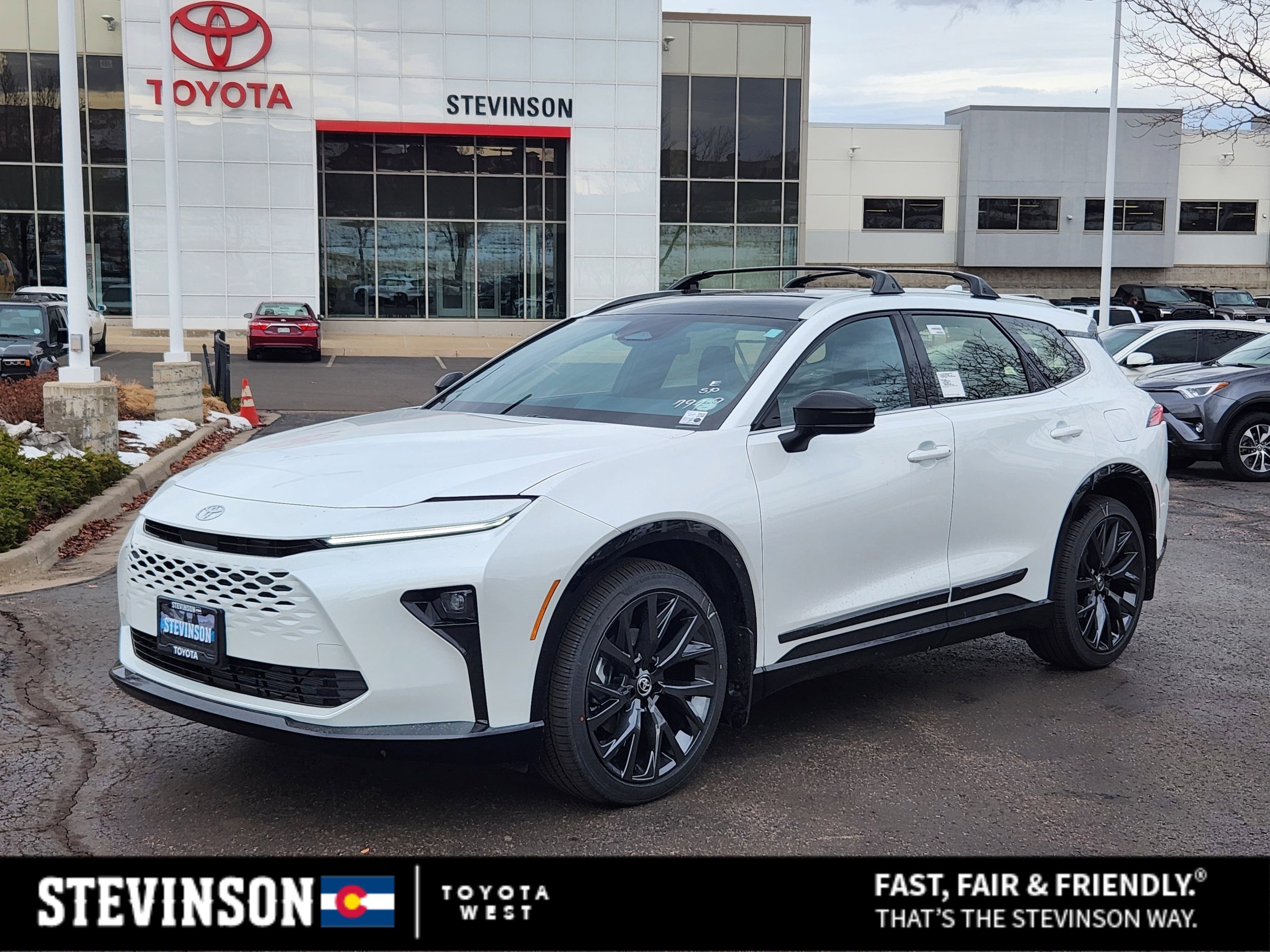 2025 Toyota Crown Signia Limited's photo