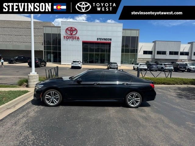 2018 BMW 7 Series 750i xDrive's photo