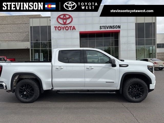 2025 GMC Sierra 4WD Crew Cab Short Box Elevation's photo