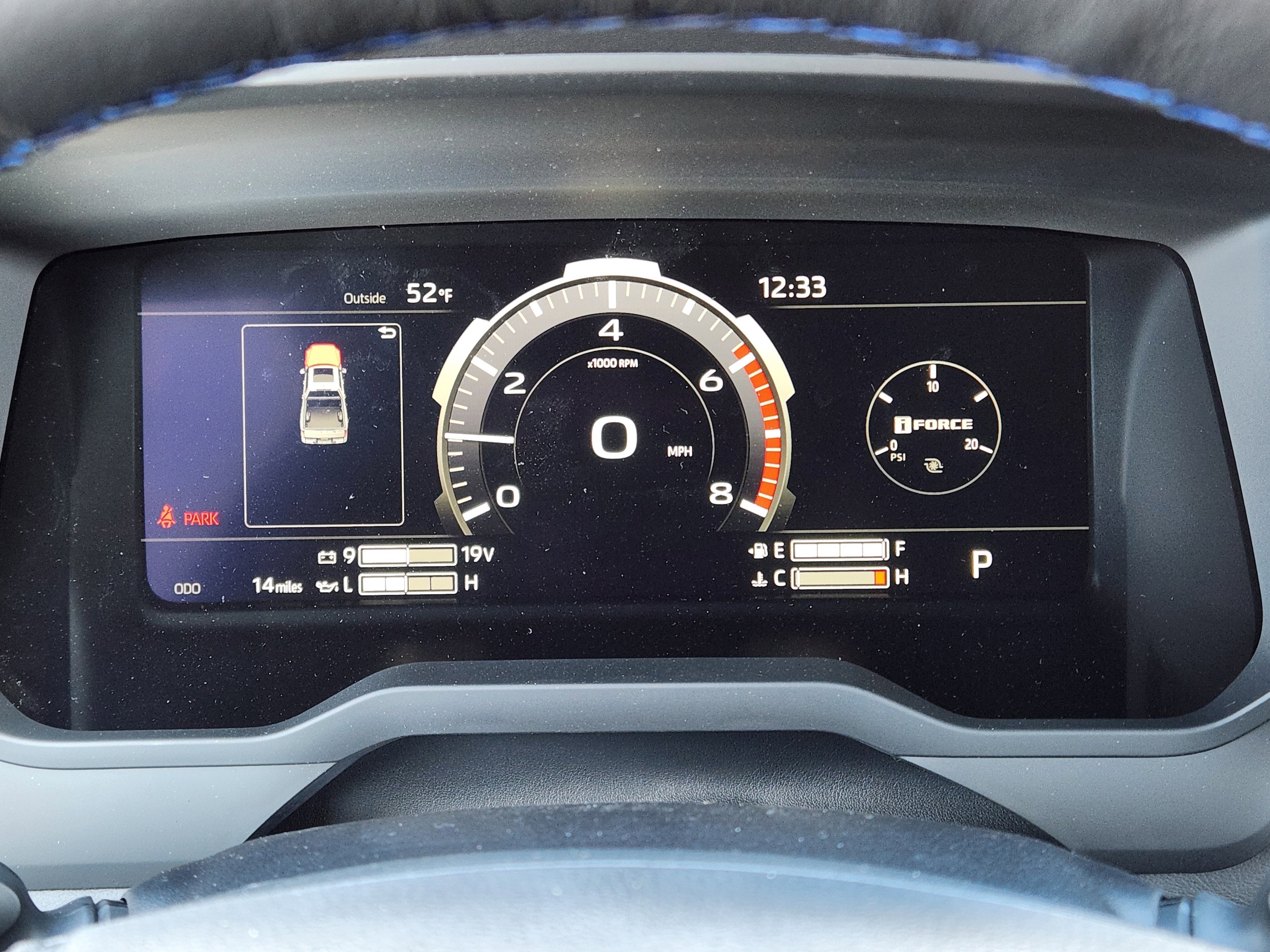2026 Toyota Tundra Platinum - Photo 17