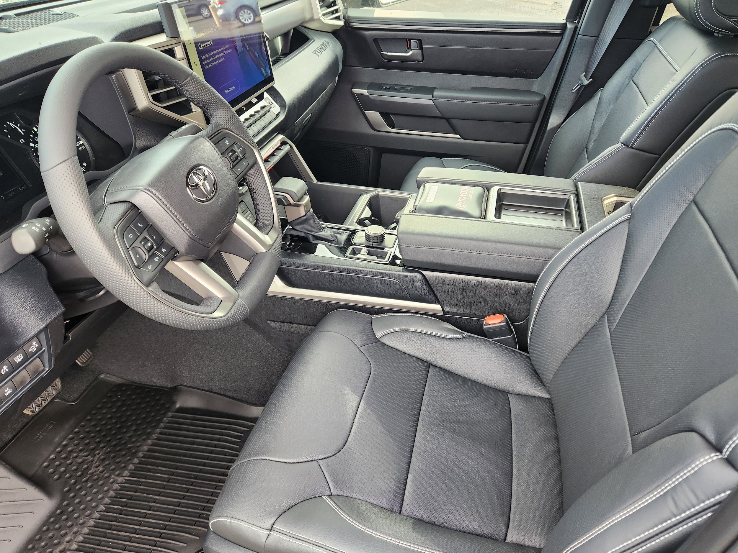 2026 Toyota Tundra SR5 - Photo 21