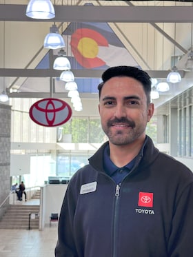 Staff member Roman Tafoya from ID_5658b41f48e4