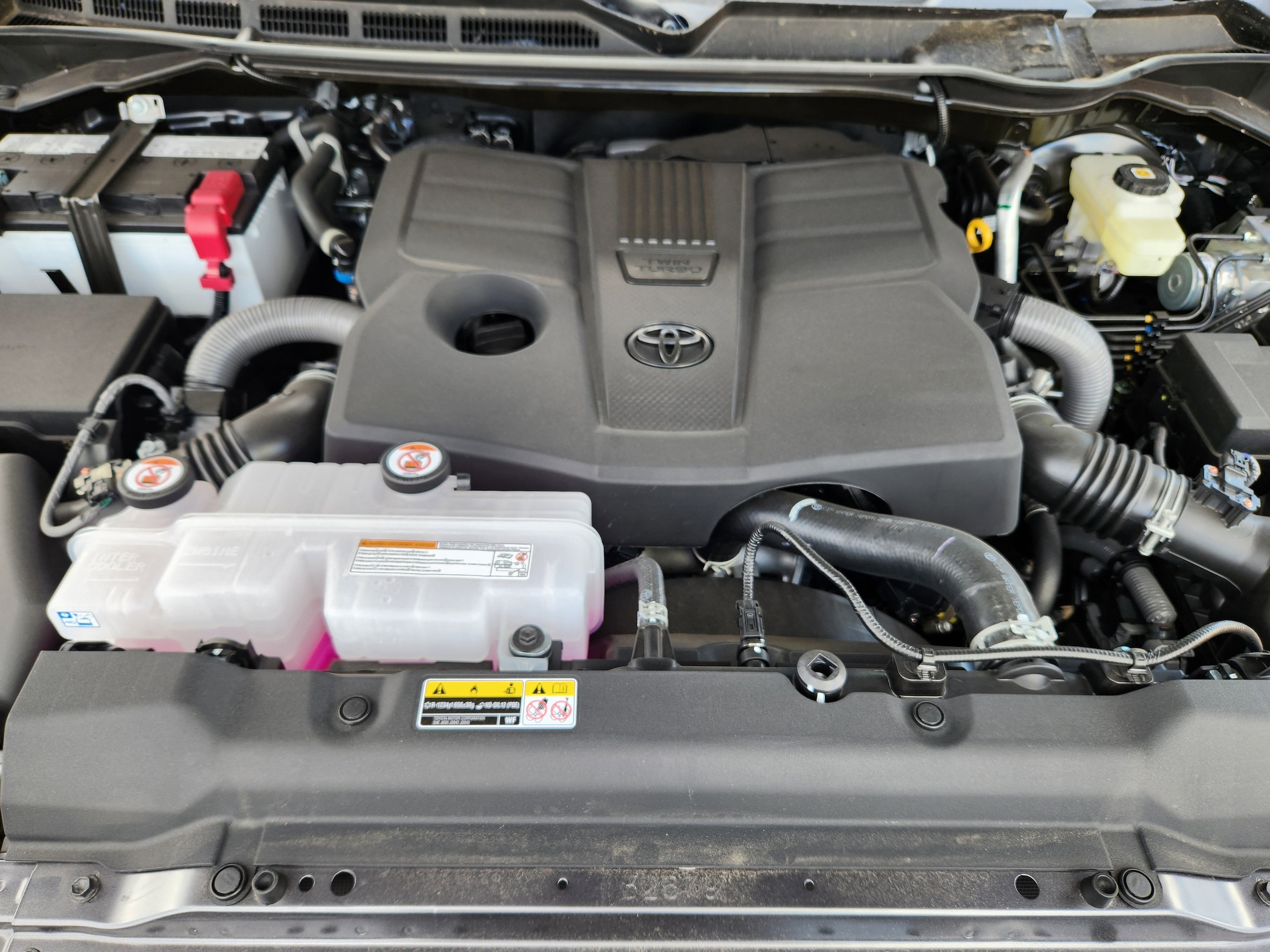 2026 Toyota Tundra SR5 - Photo 13