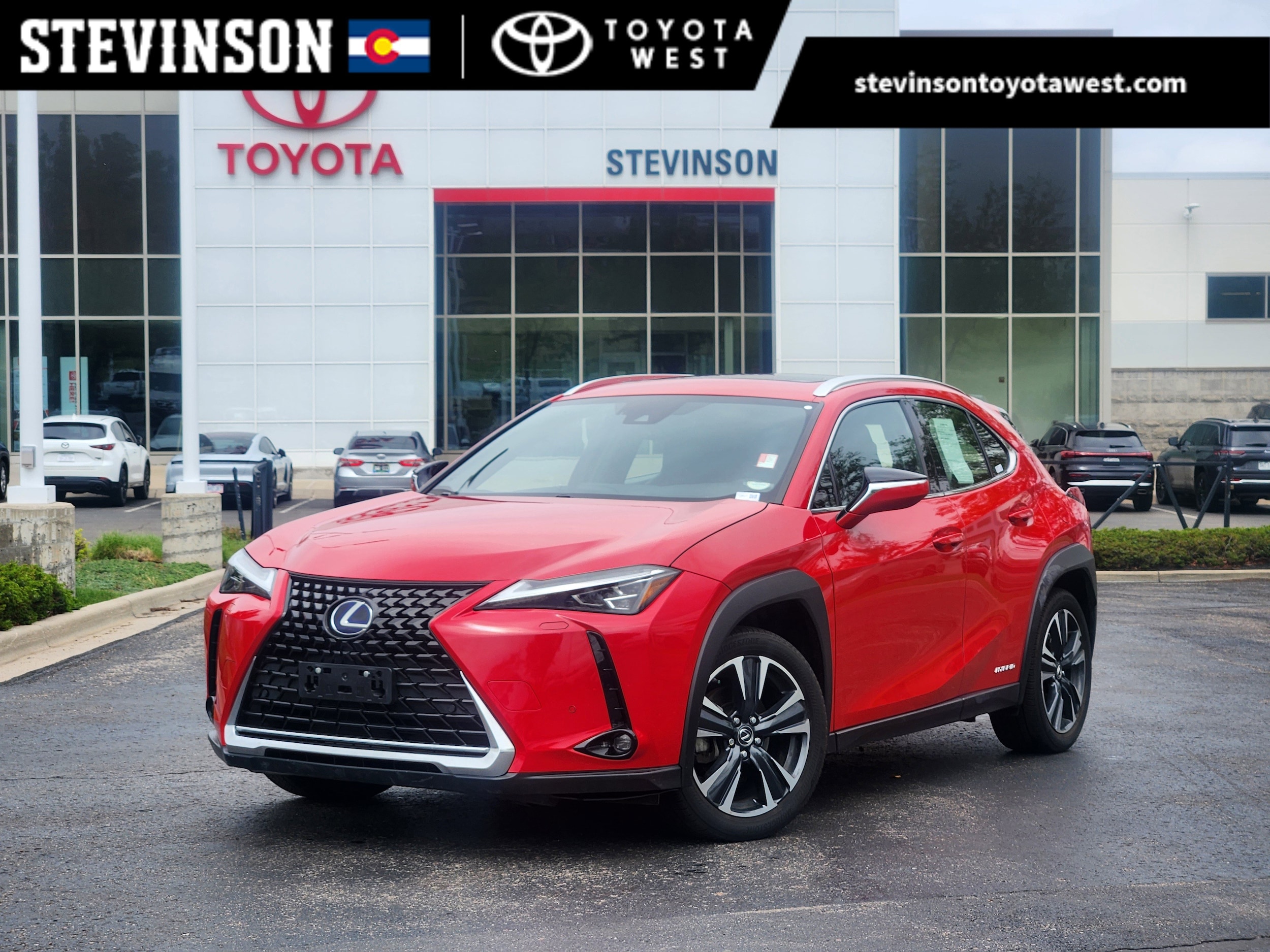 2021 Lexus UX 300h 250h LUXURY AWD's photo