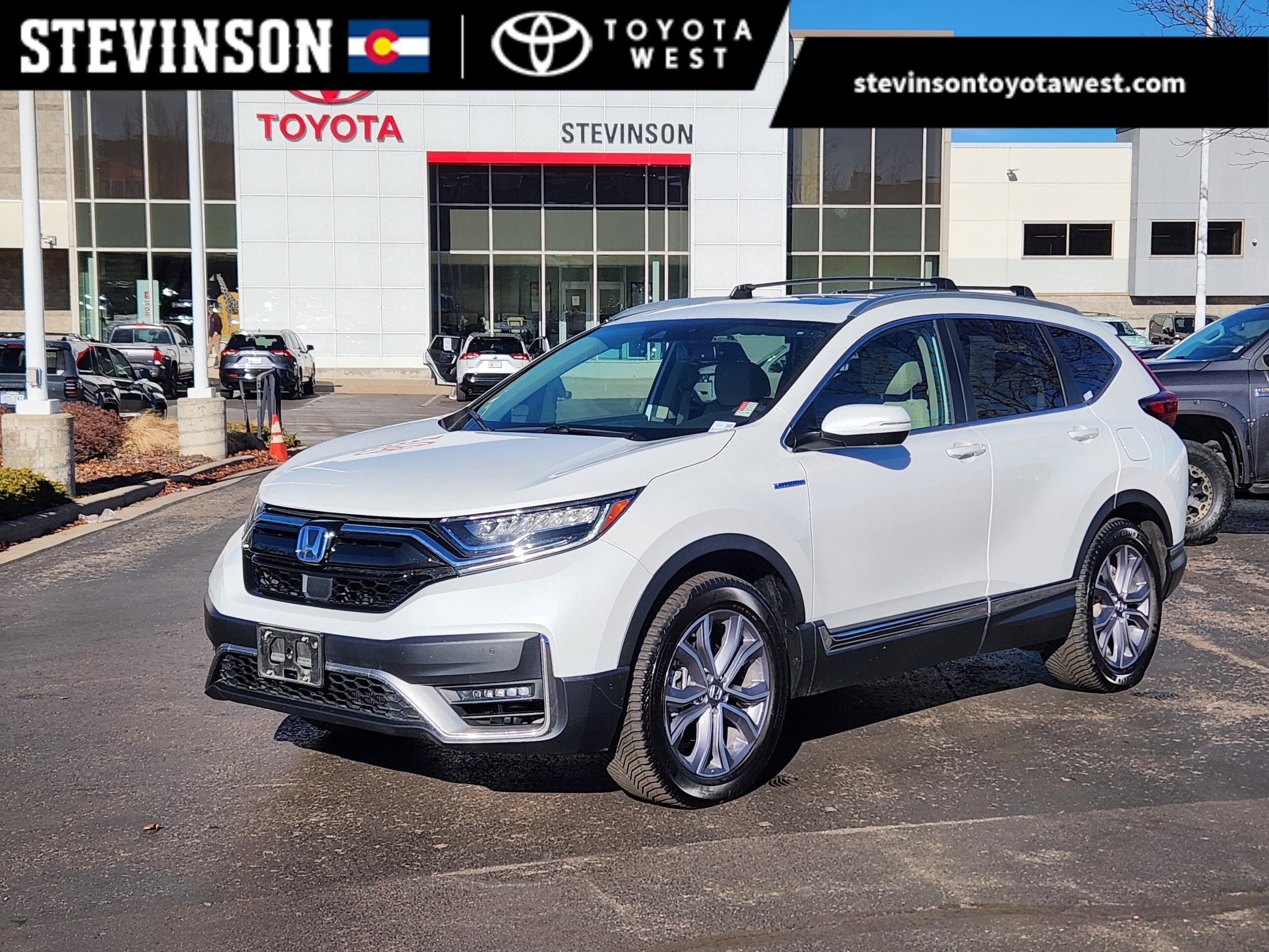 2020 Honda CR-V Touring's photo