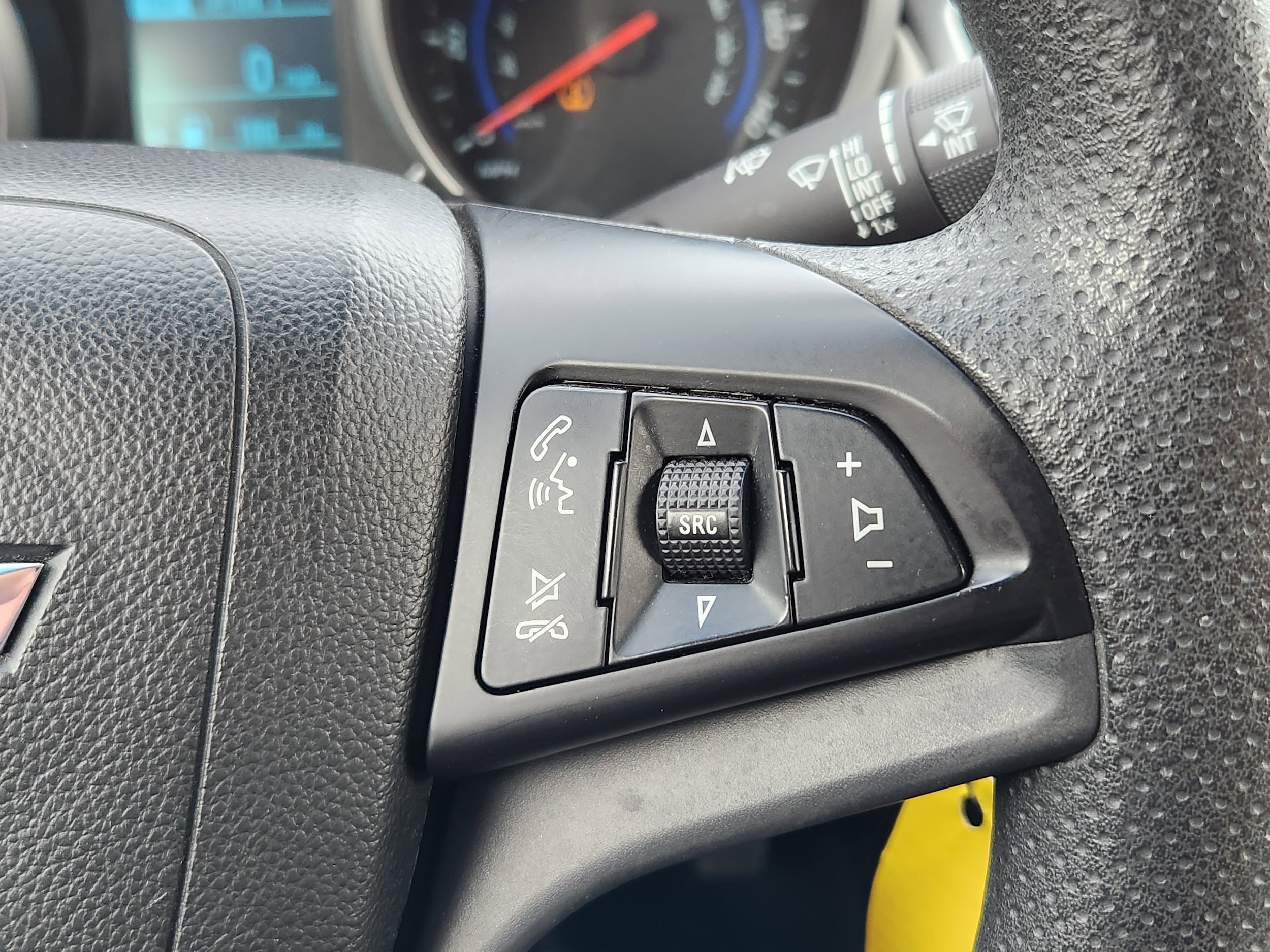 2016 Chevrolet Cruze photo 4