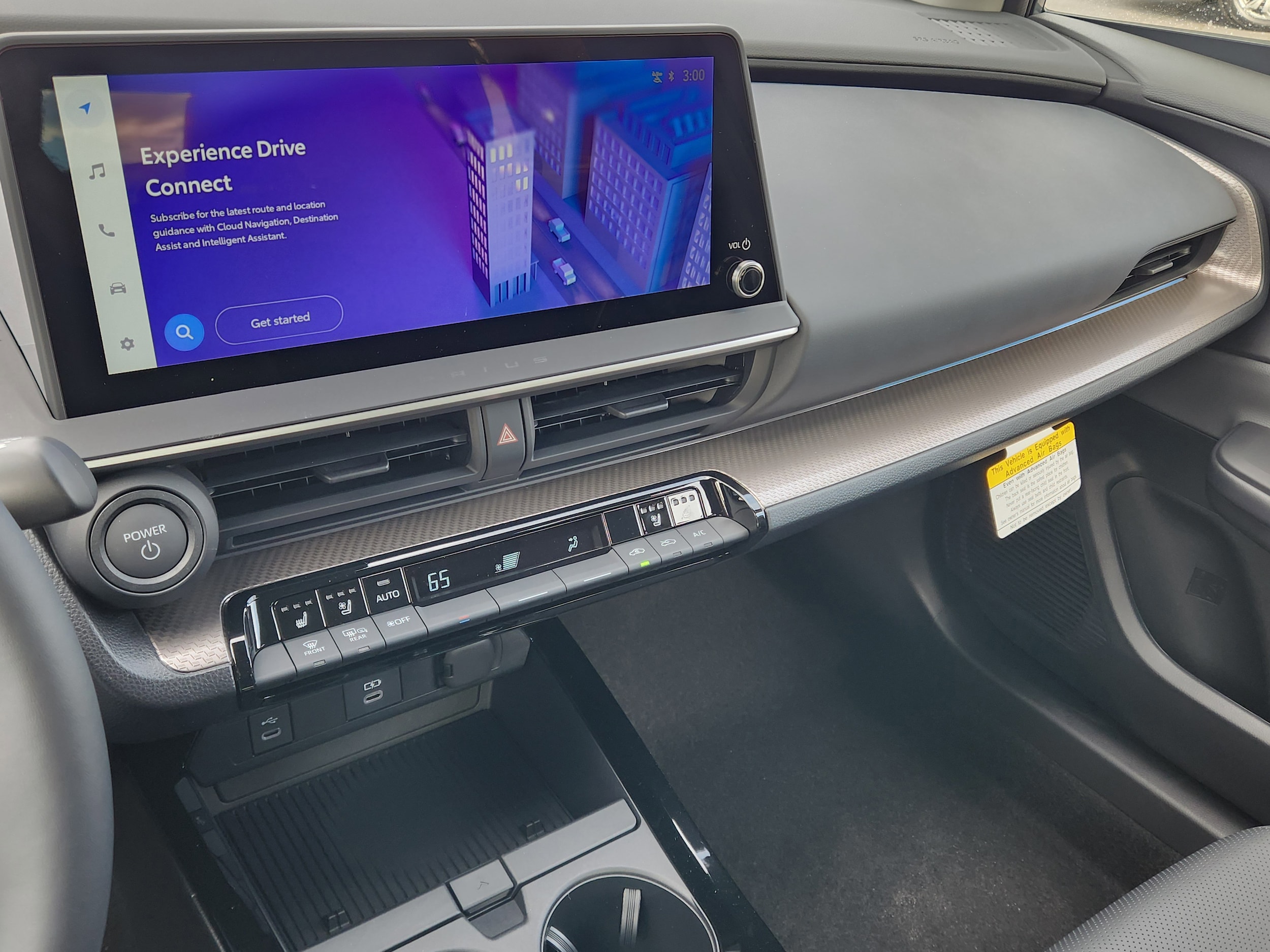 2026 Toyota Prius Limited - Photo 17