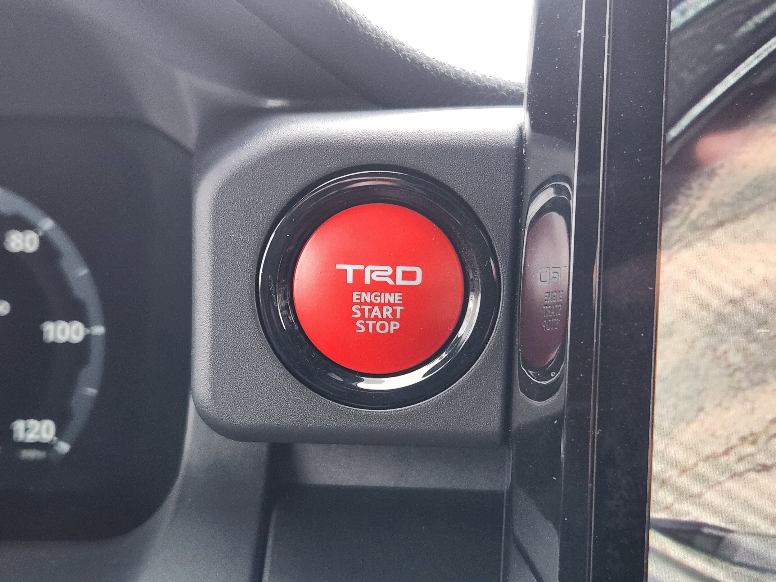 2026 Toyota Tacoma TRD Sport - Photo 33