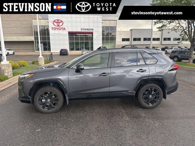 2024 Toyota RAV4 Hybrid SE AWD's photo