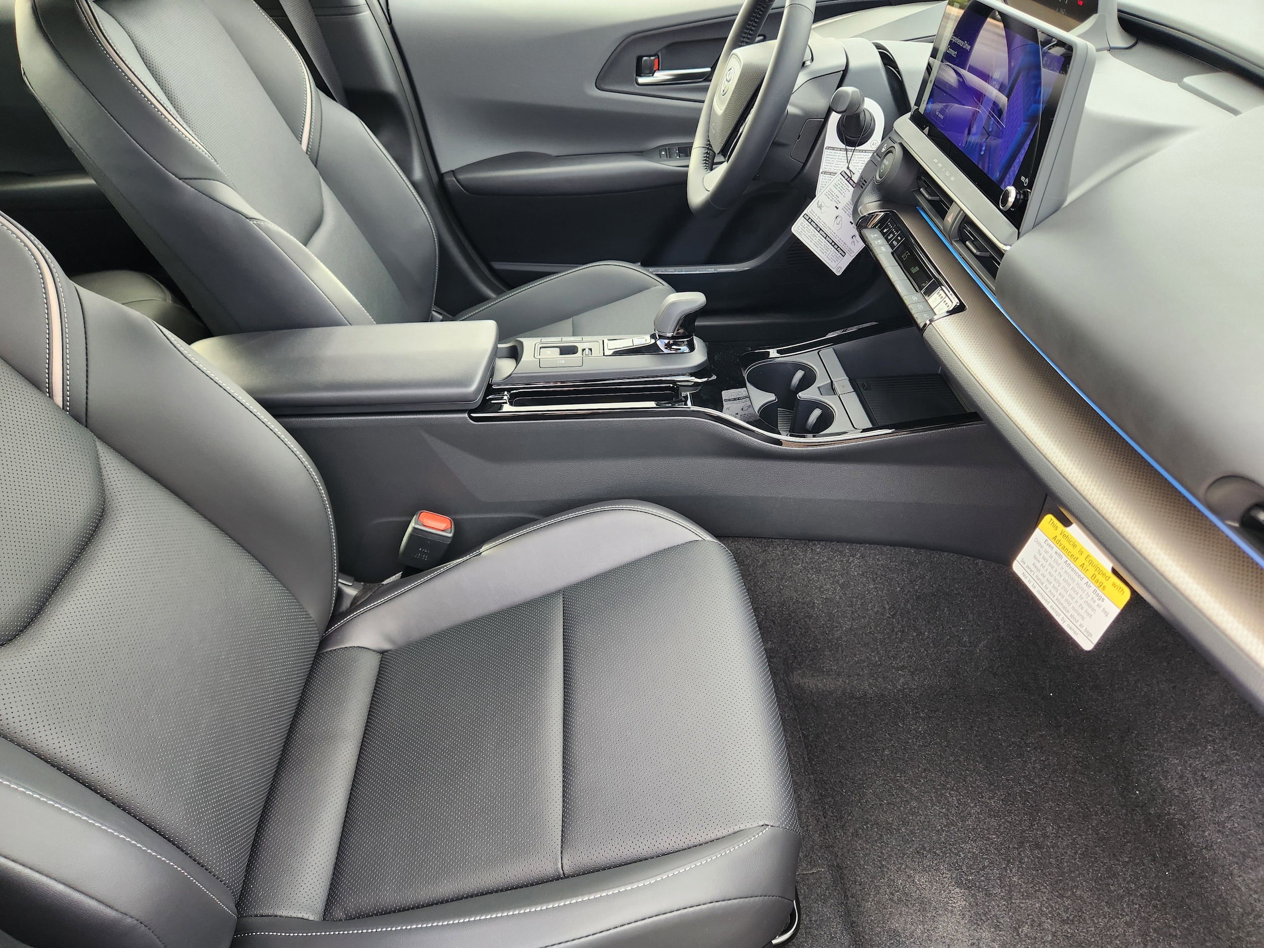 2026 Toyota Prius Limited - Photo 26