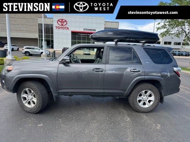 2016 Toyota 4Runner SR5 Premium 4x4 V6's photo