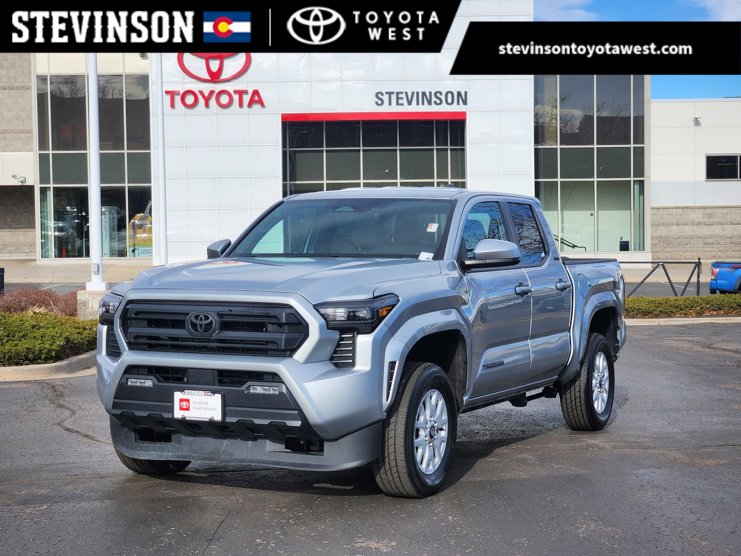 2024 Toyota Tacoma SR5's photo