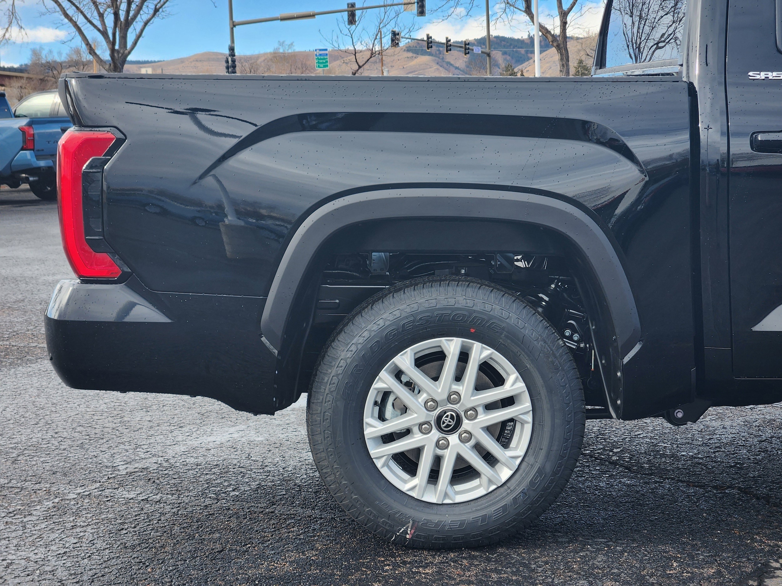 2026 Toyota Tundra SR5 - Photo 6