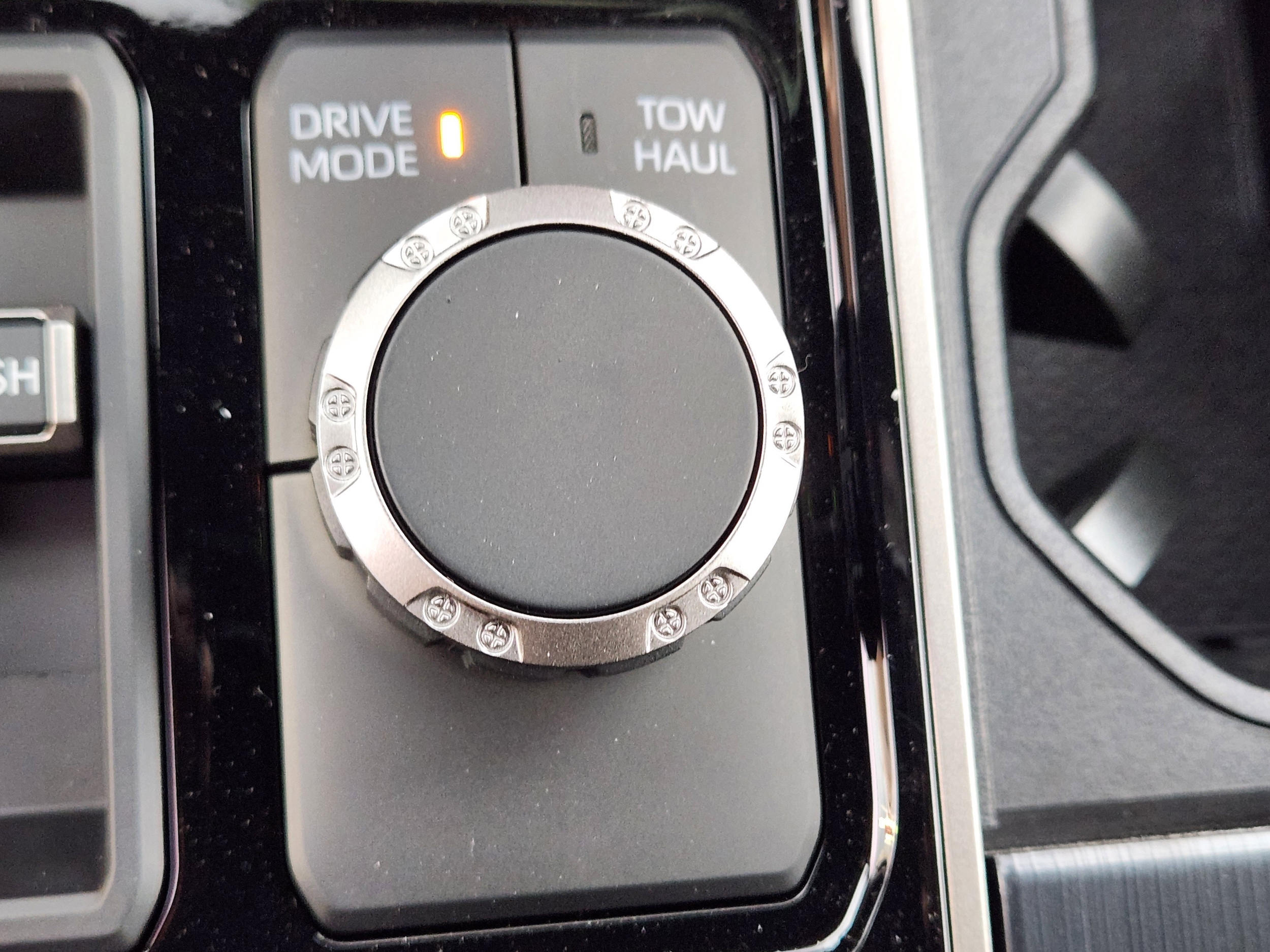 2026 Toyota Tundra Platinum - Photo 28