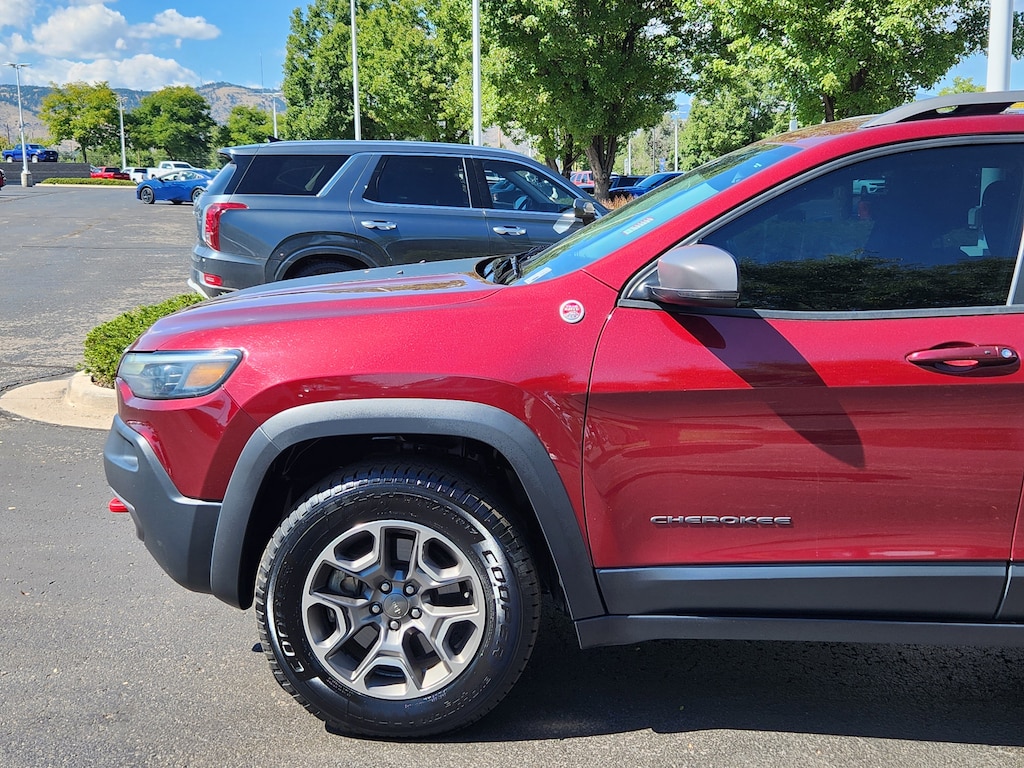 Used 2020 Jeep Cherokee Trailhawk SUV