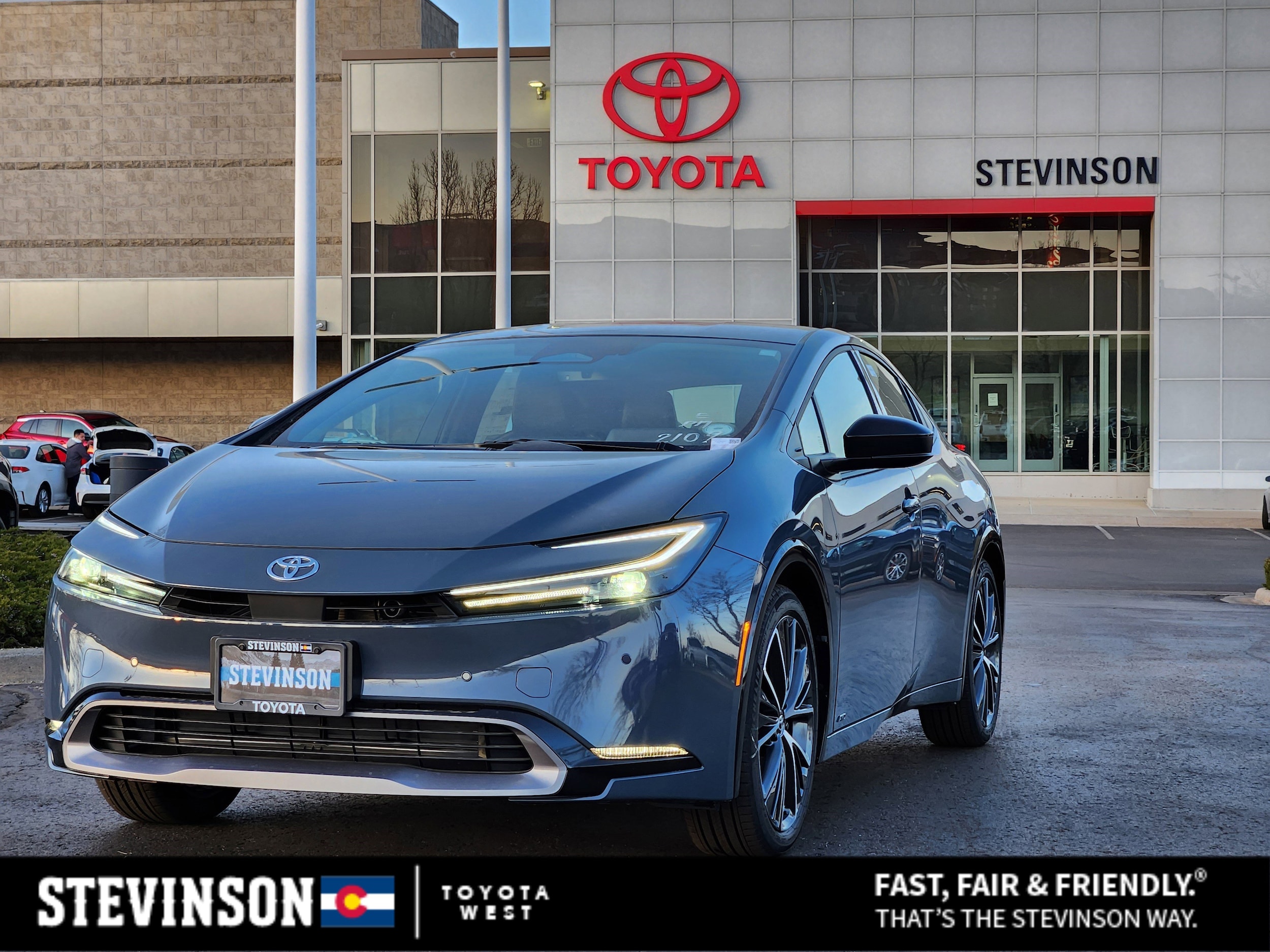 2026 Toyota Prius XLE's photo