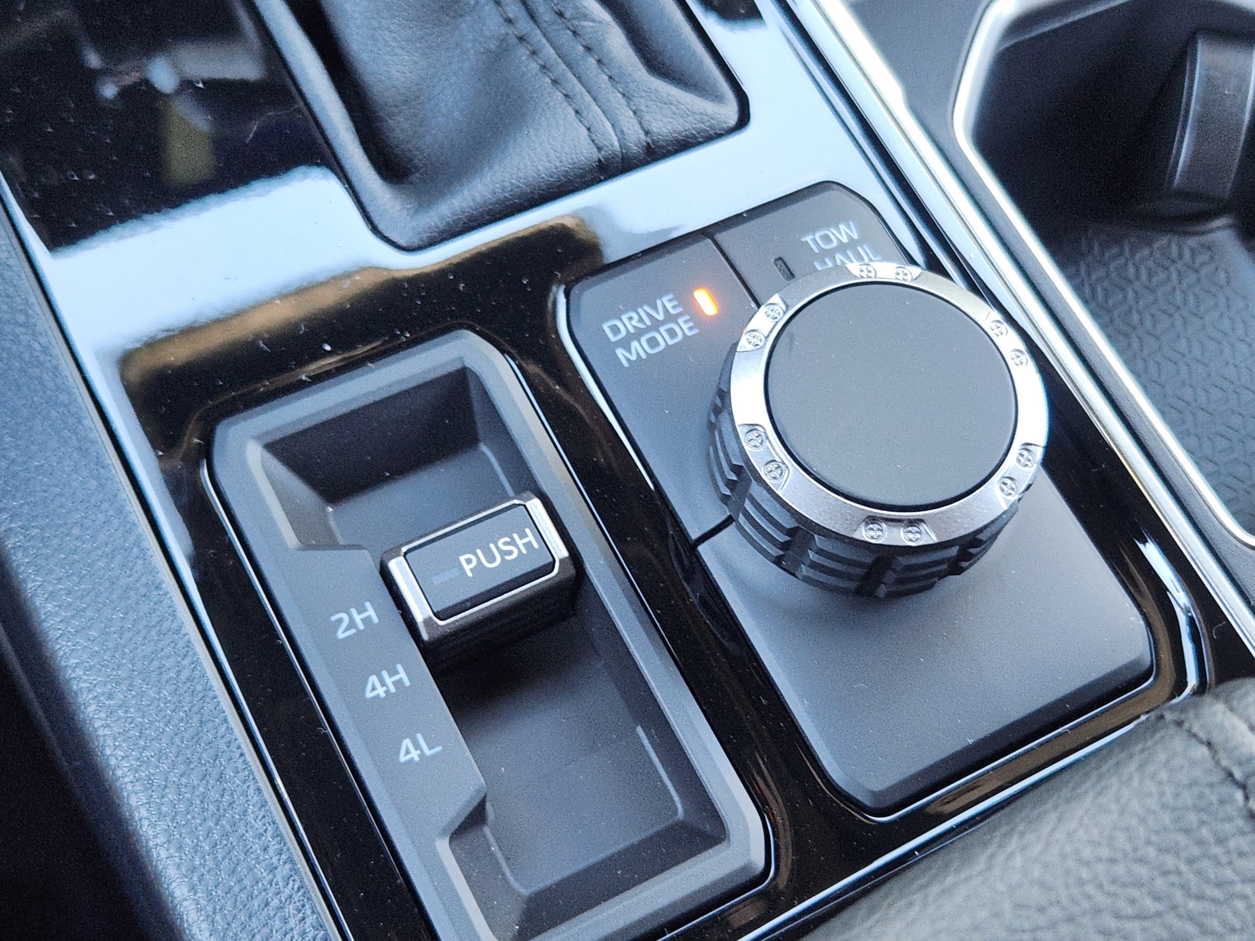 2026 Toyota Tundra SR5 - Photo 30